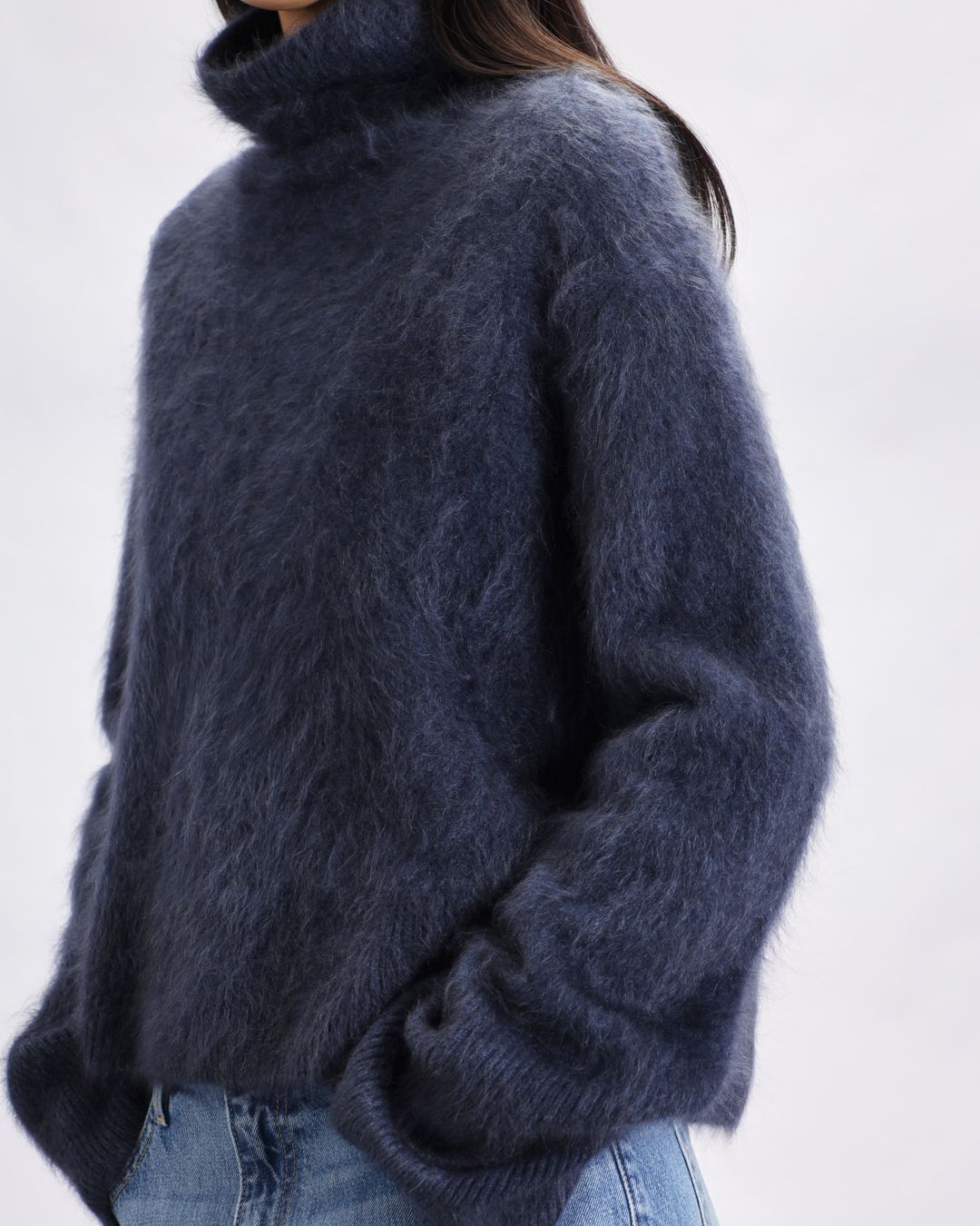 Купить Свитер LISA YANG