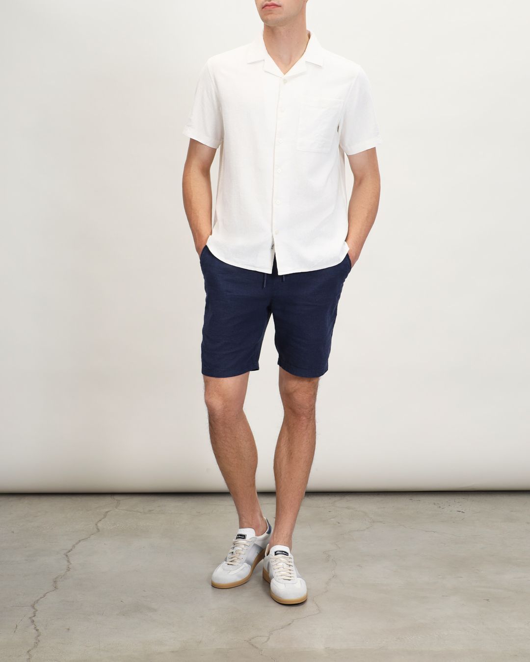 Купить Шорты SOLID