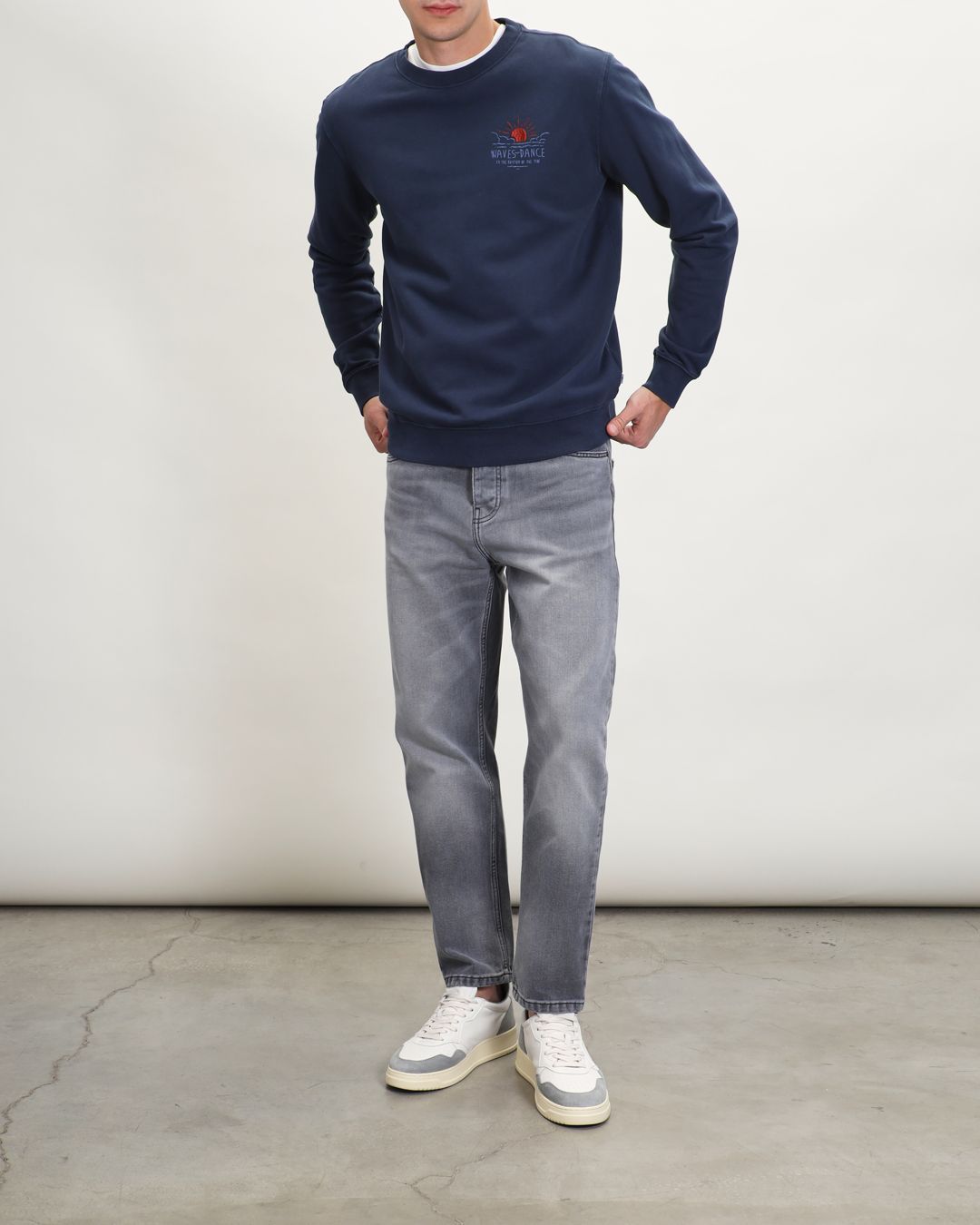 Купить Свитшот SOLID