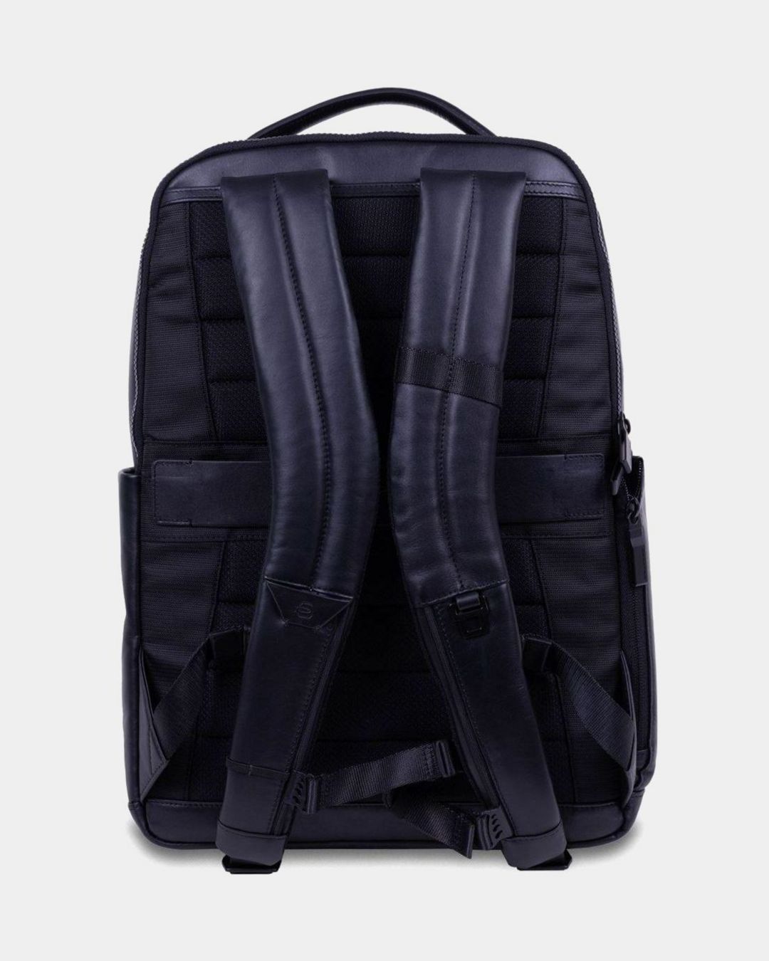 Купить Рюкзак PIQUADRO