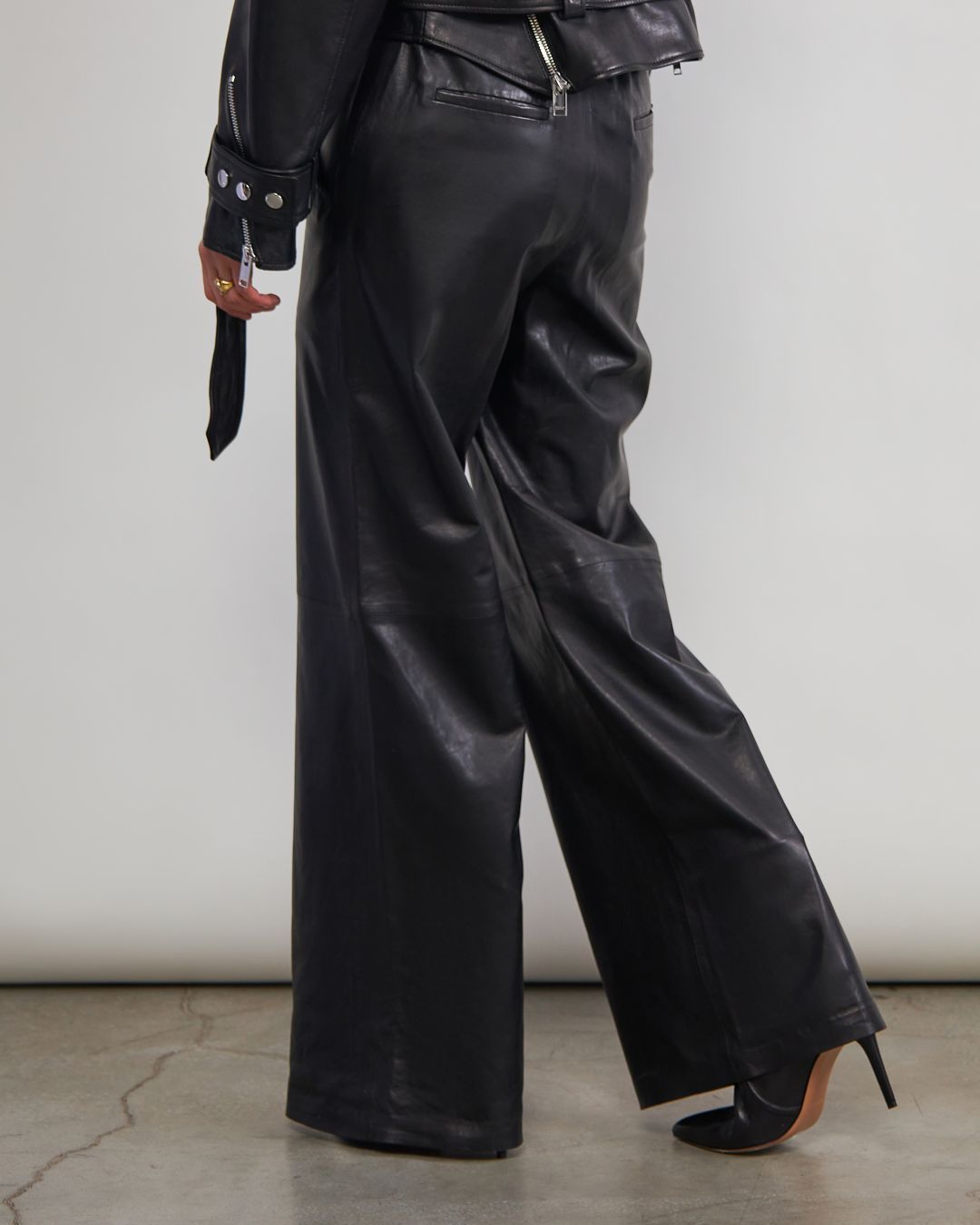 Купить Брюки JACOB LEE