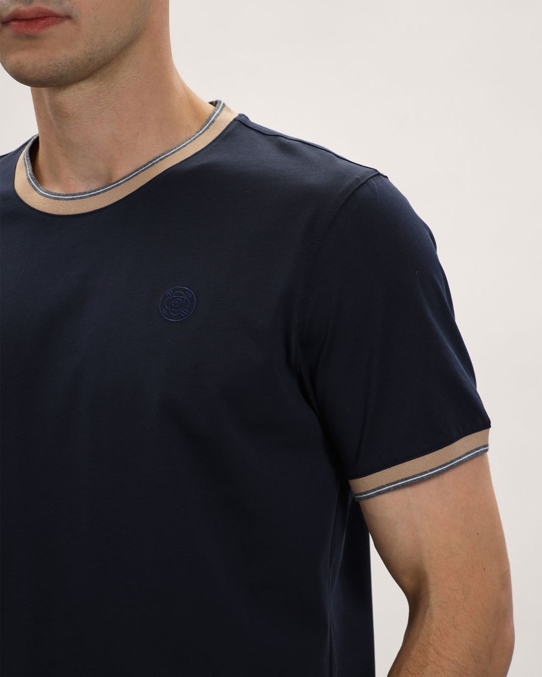 Купить Футболка CUDGI