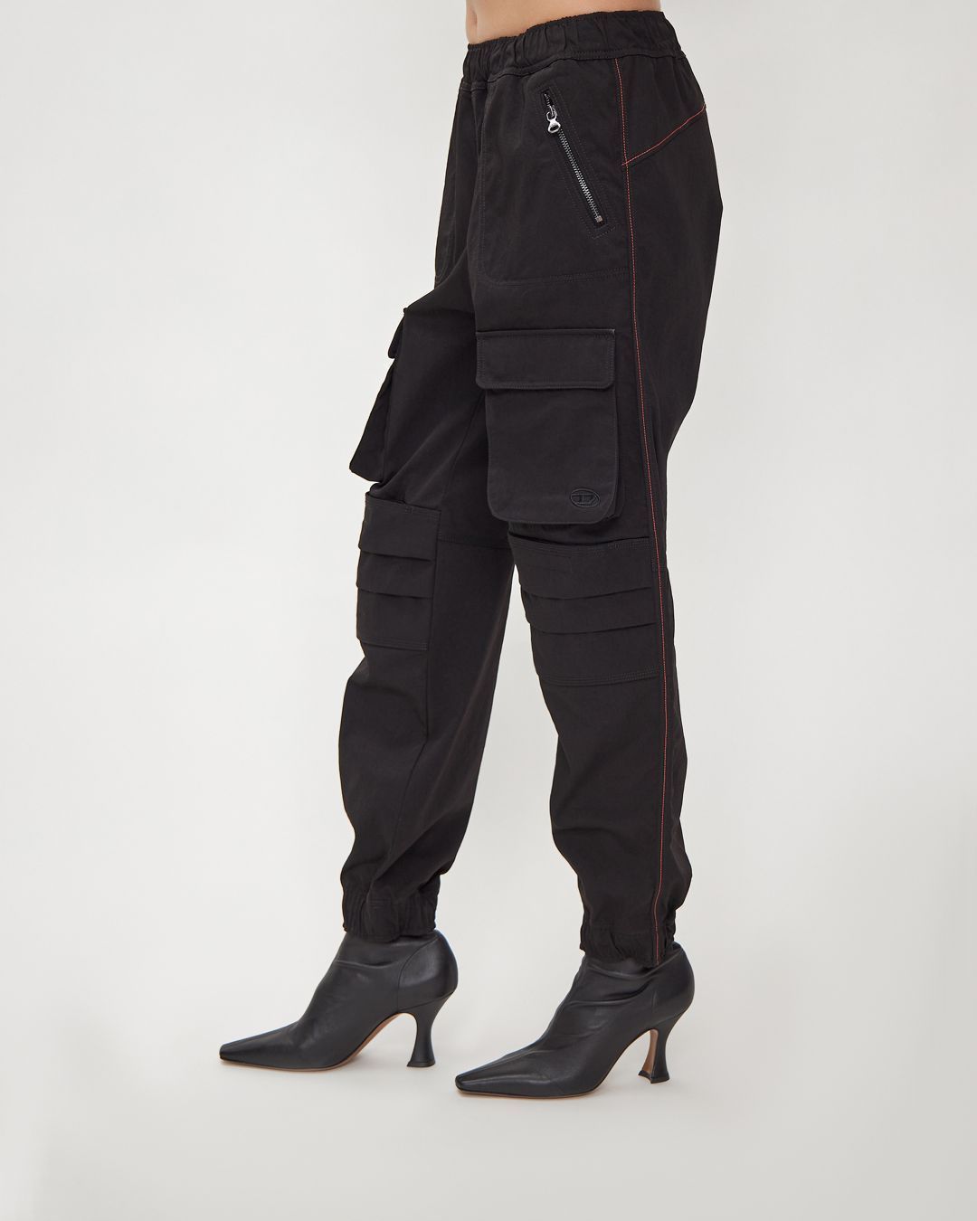 Купить Брюки DIESEL