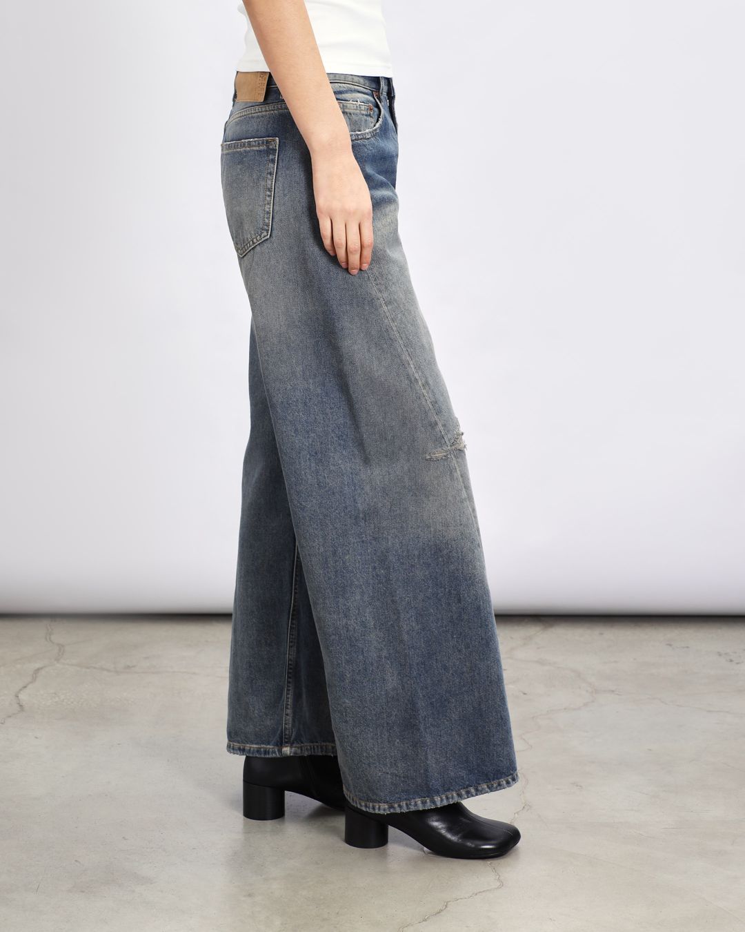 Купить Джинсы MM6