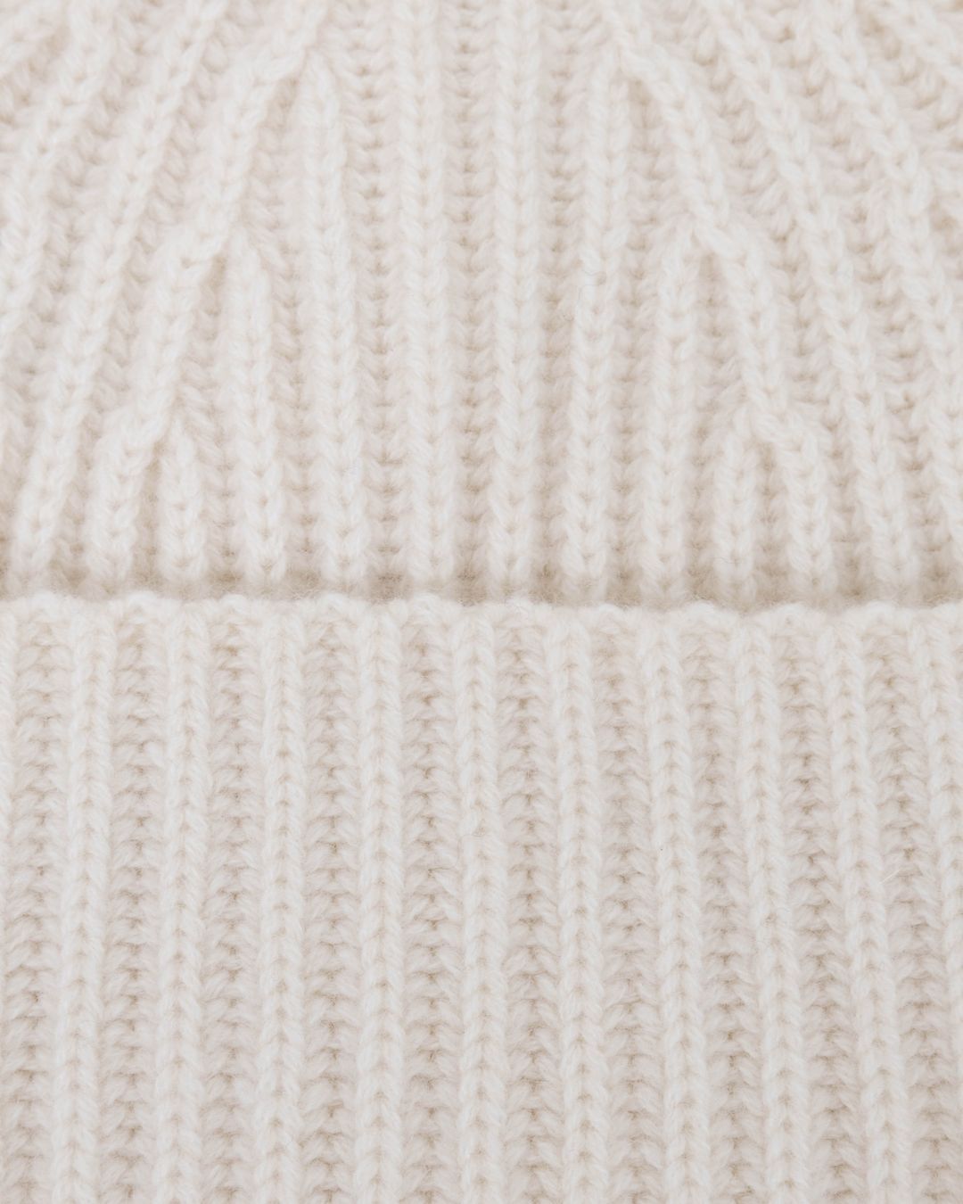 Купить Шапка LISA YANG