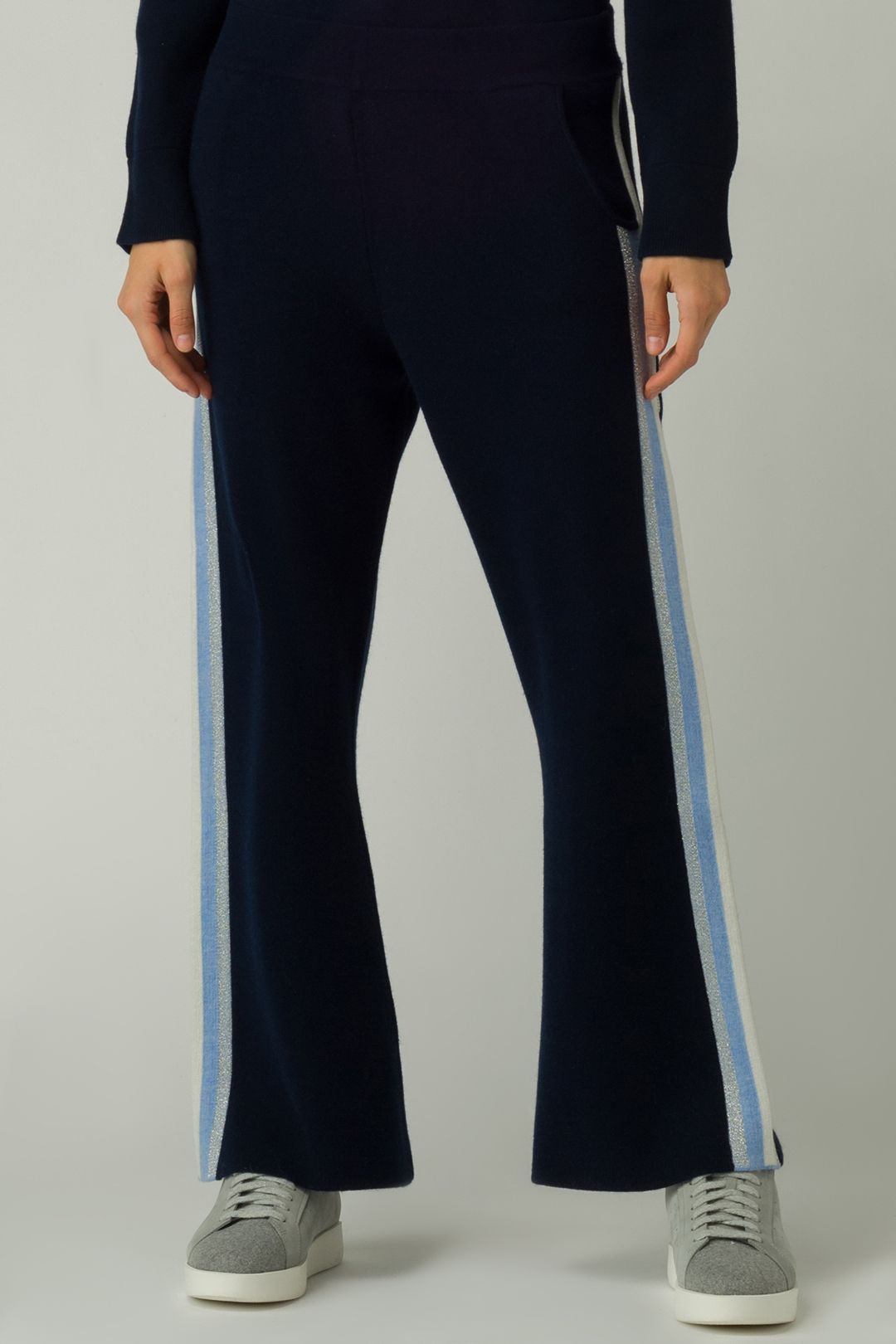 Купить Брюки MAXMOI