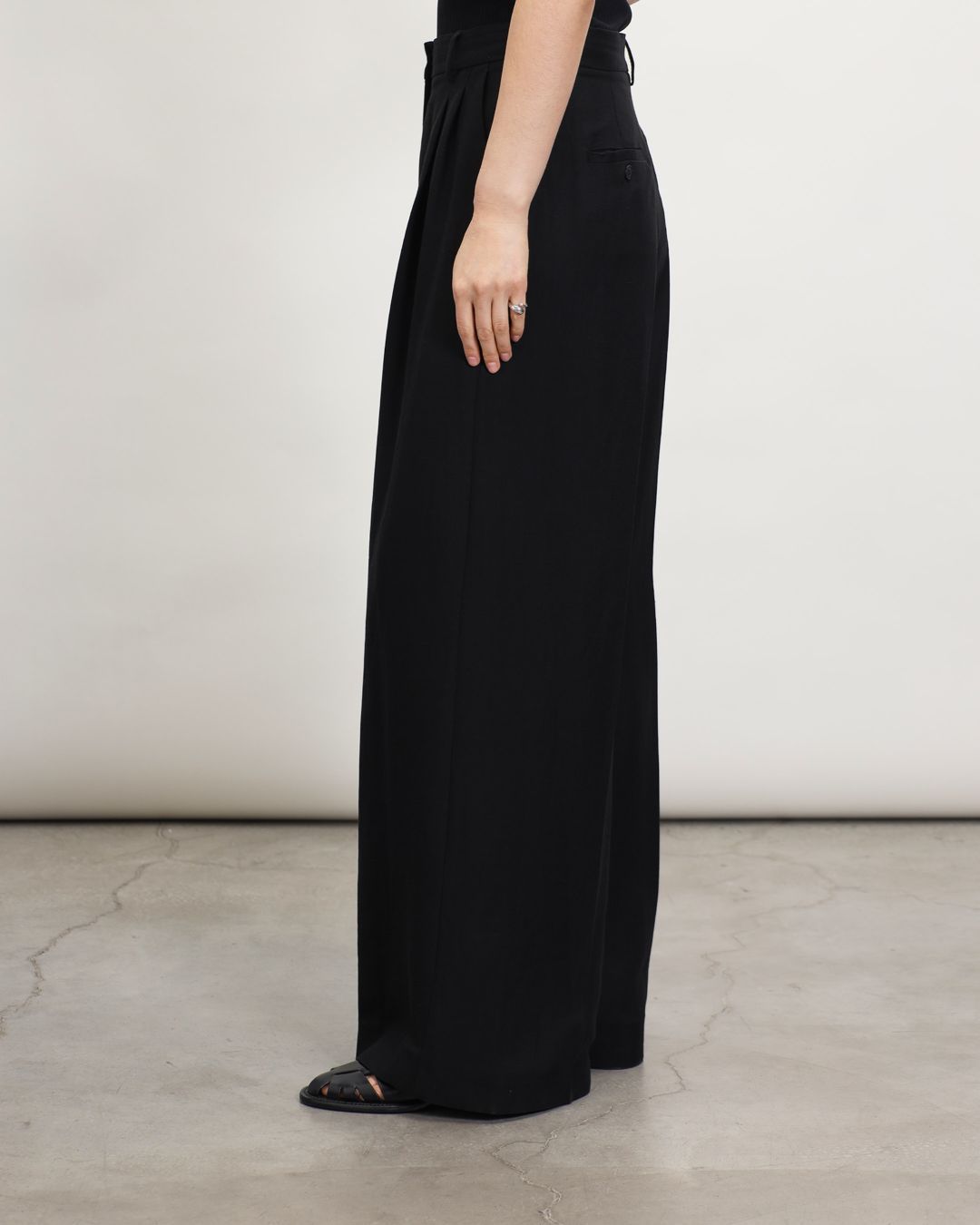 Купить Брюки WEEKEND MAX MARA