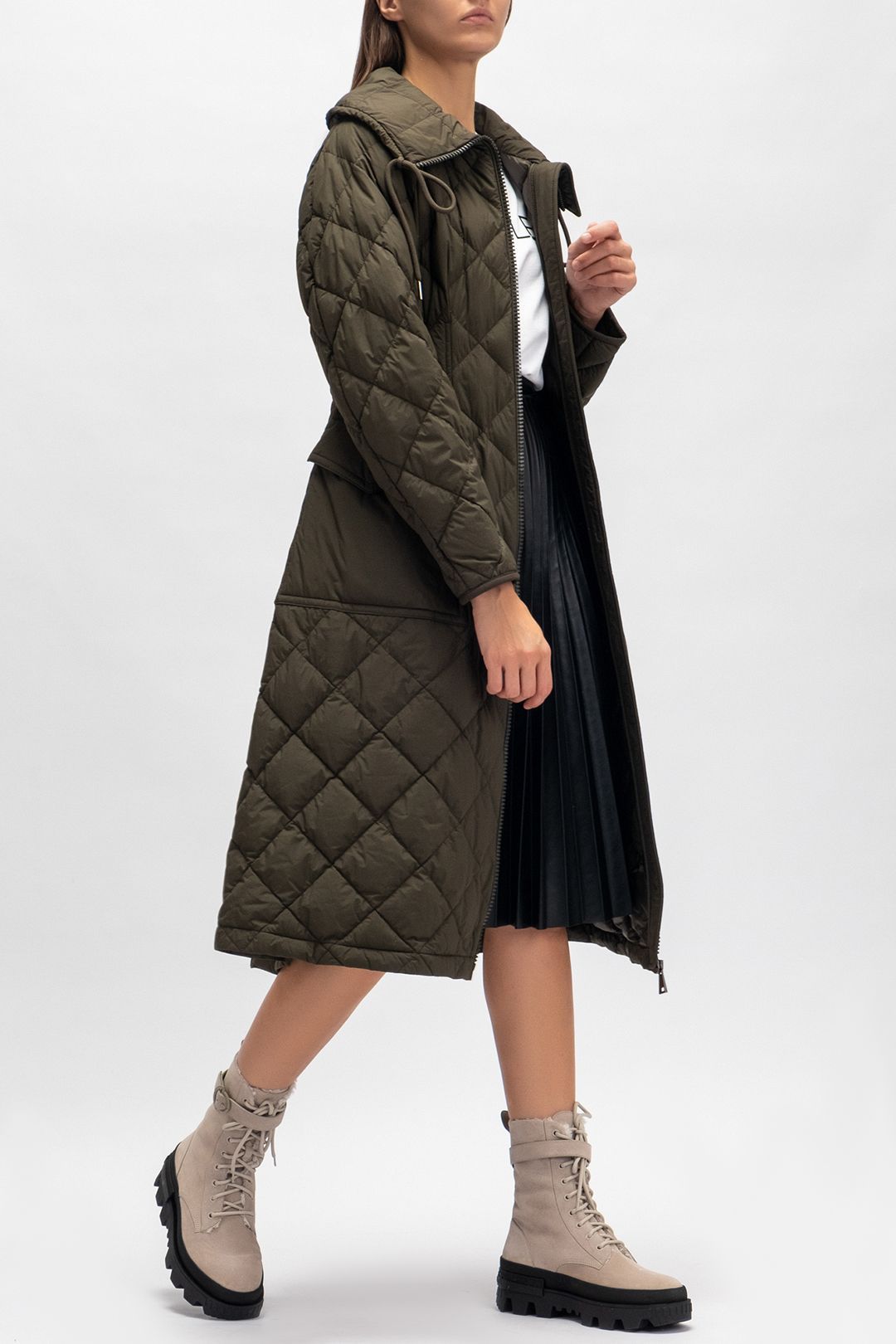 Купить Пуховик MONCLER