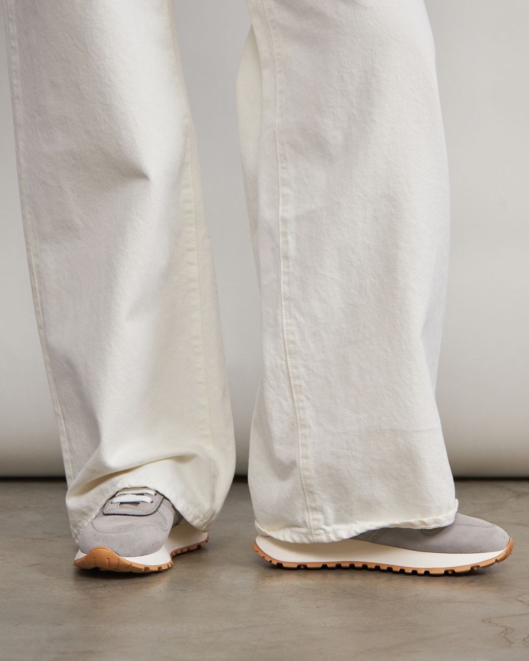 Купить Кроссовки DOUCALS