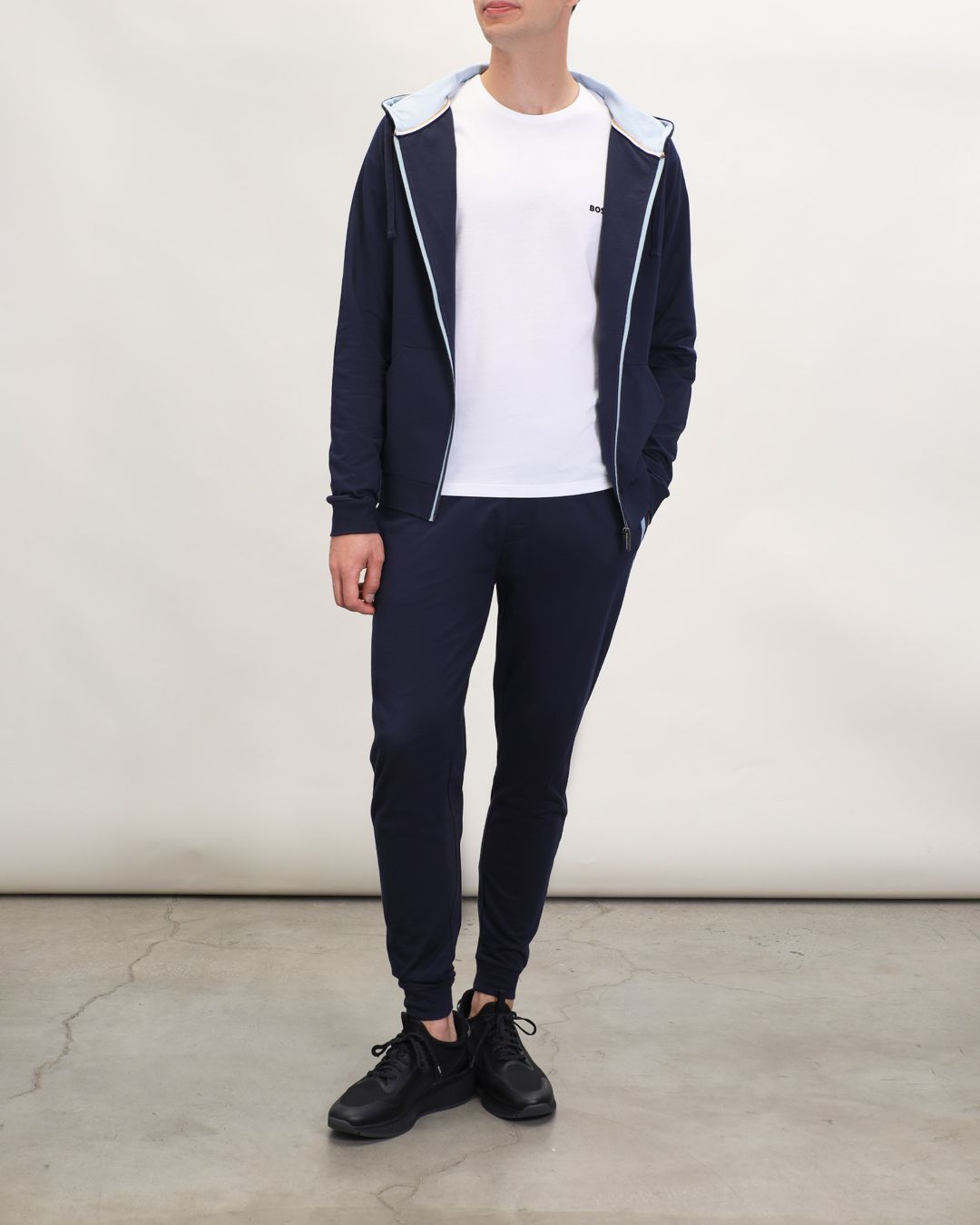 Купить Брюки HUGO BOSS