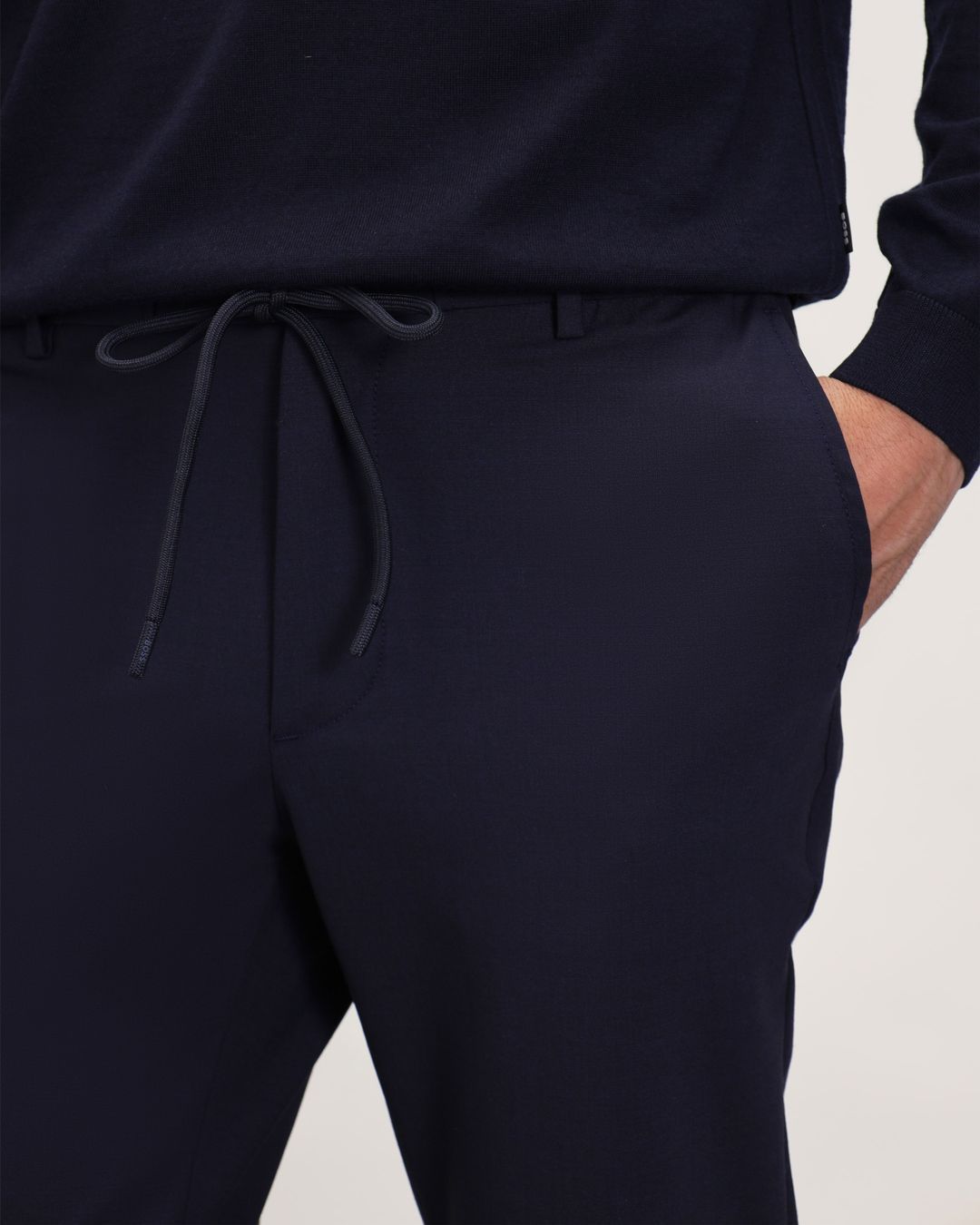 Купить Брюки HUGO BOSS