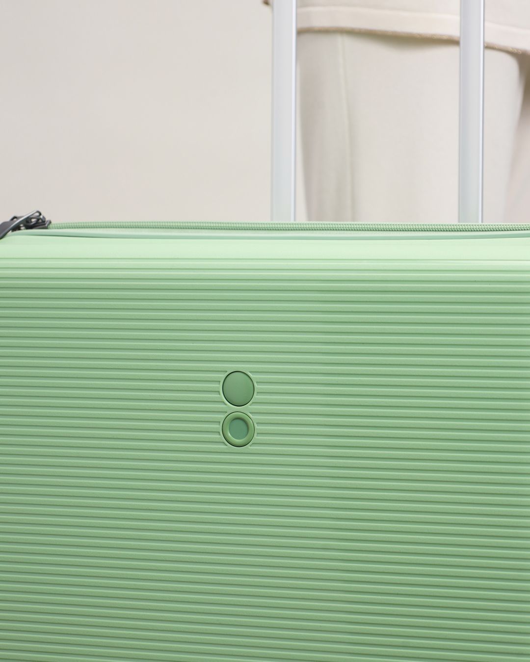 Купить Чемодан ECHOLAC