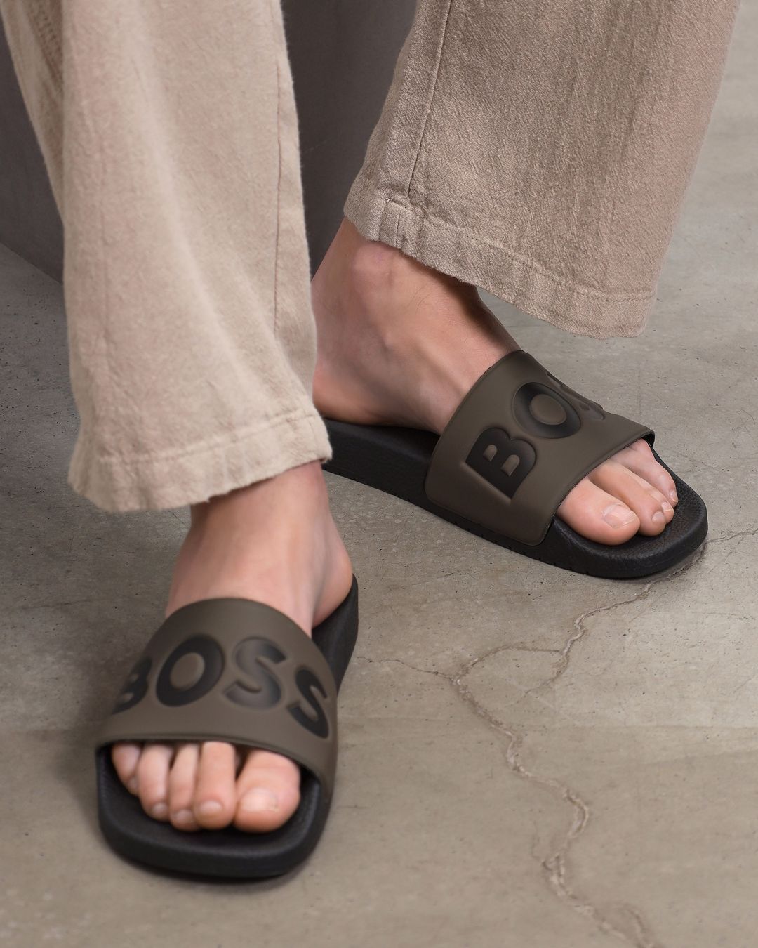 Купить Шлепки HUGO BOSS