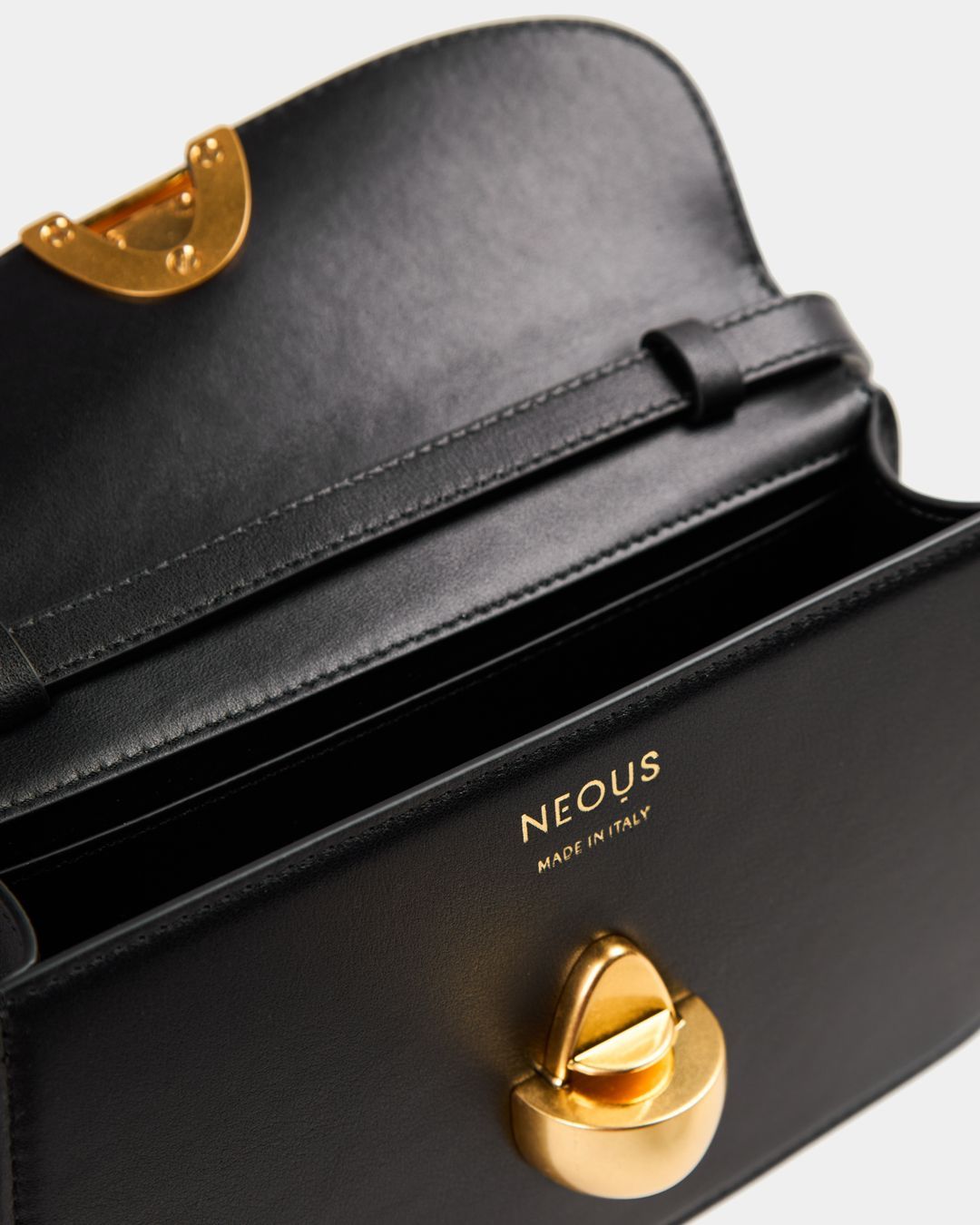 Купить Сумка NEOUS