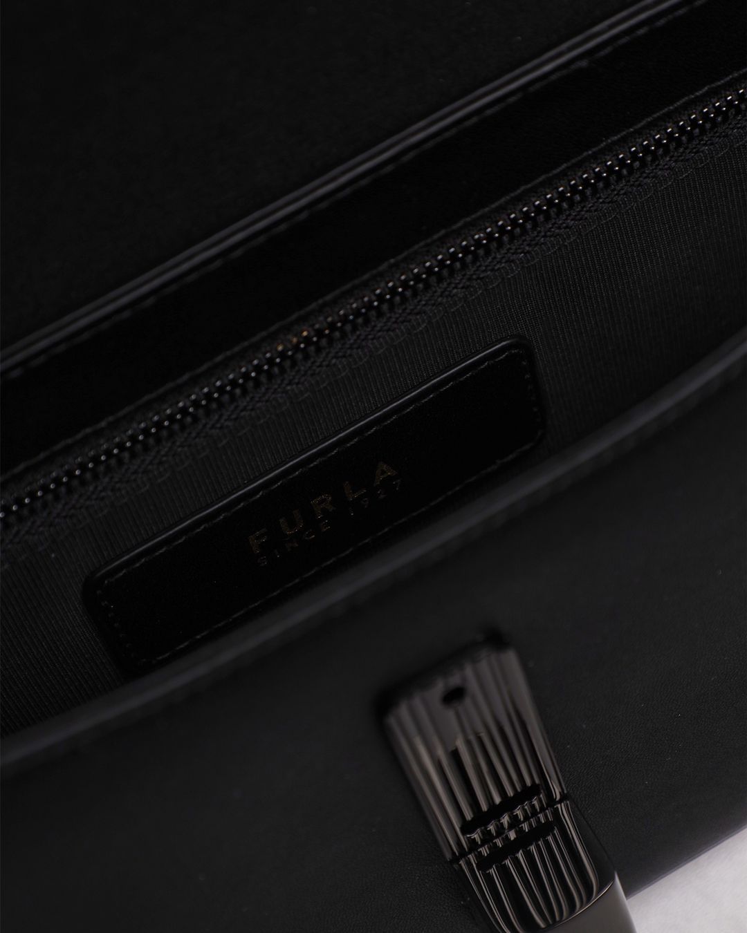 Купить Сумка FURLA