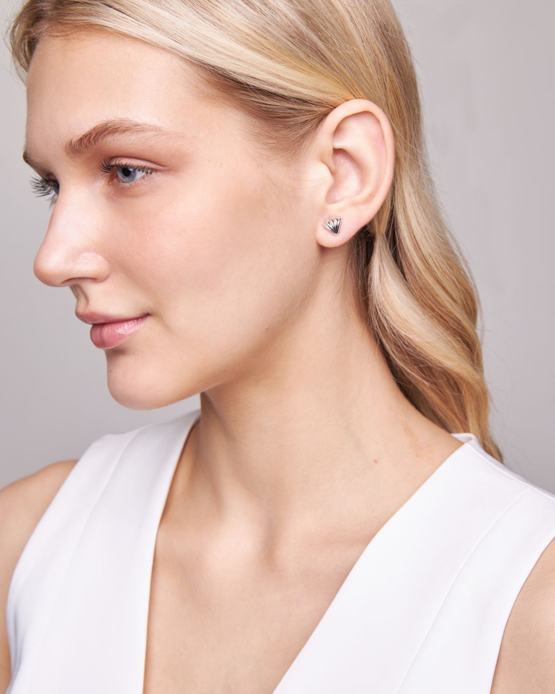 Купить Моносерьга AVGVST