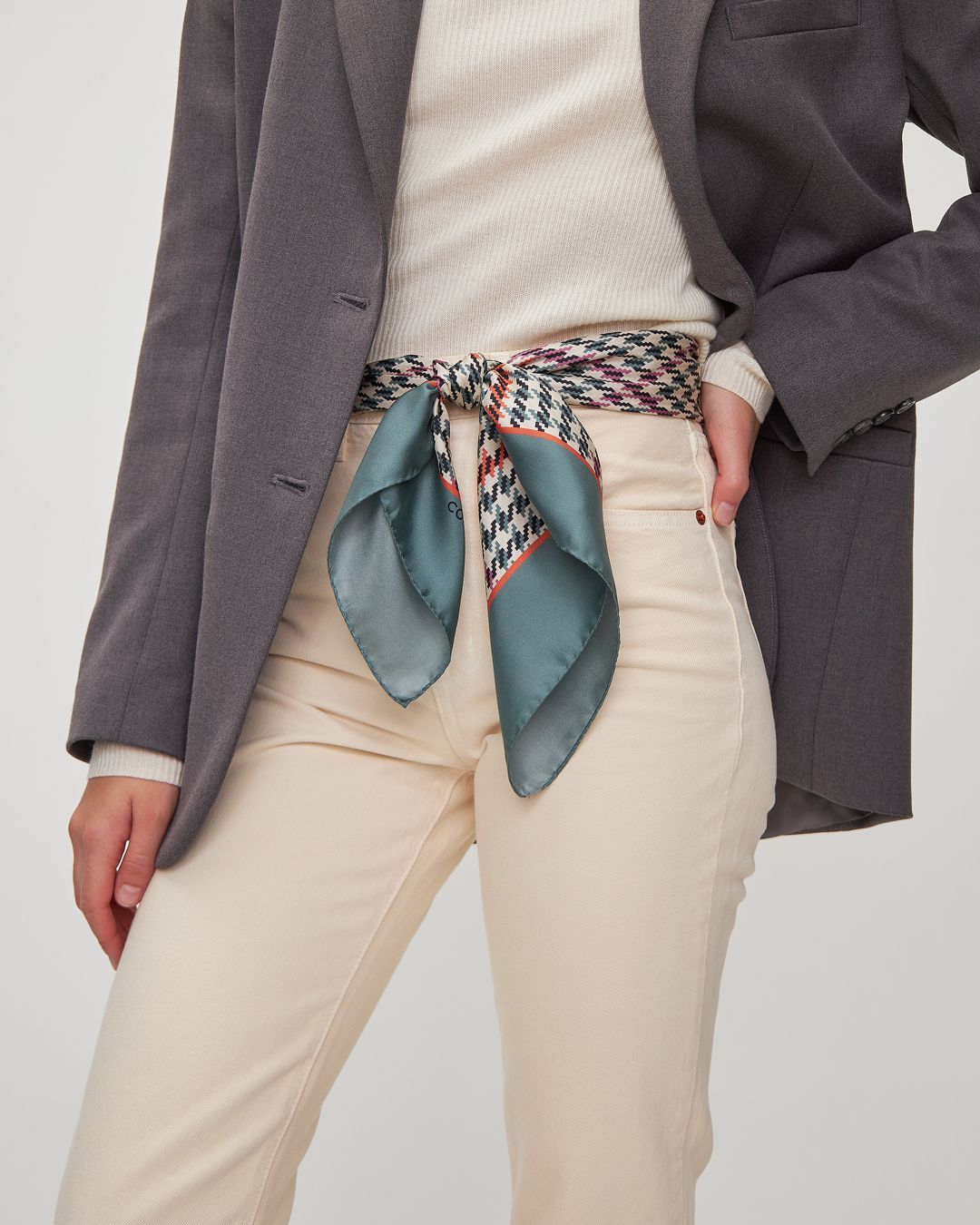 Купить Платок COCCINELLE