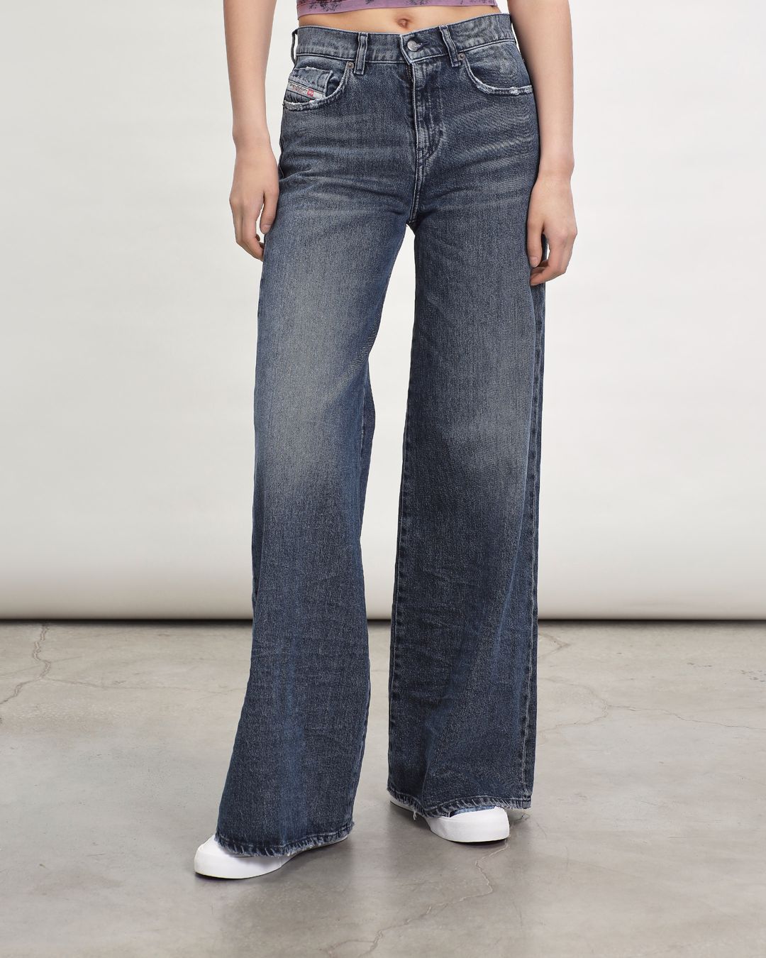 Купить Джинсы DIESEL