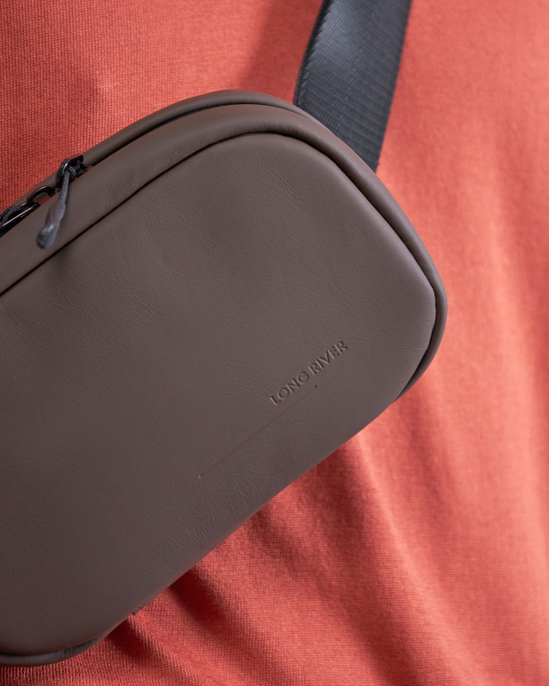 Купить Сумка на пояс LONG RIVER