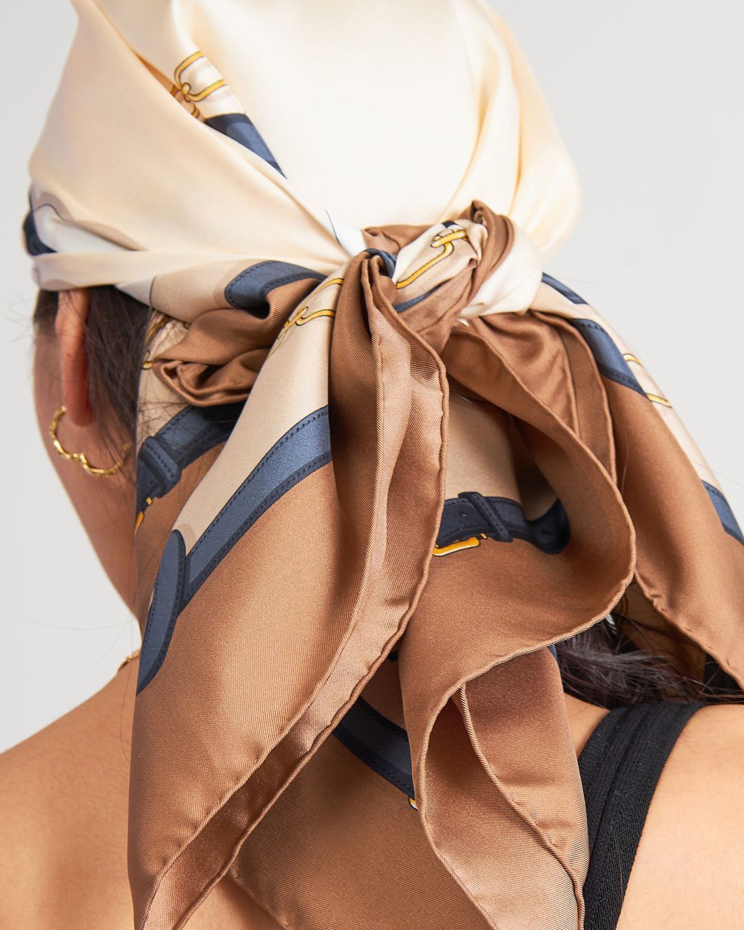 Купить Платок FURLA