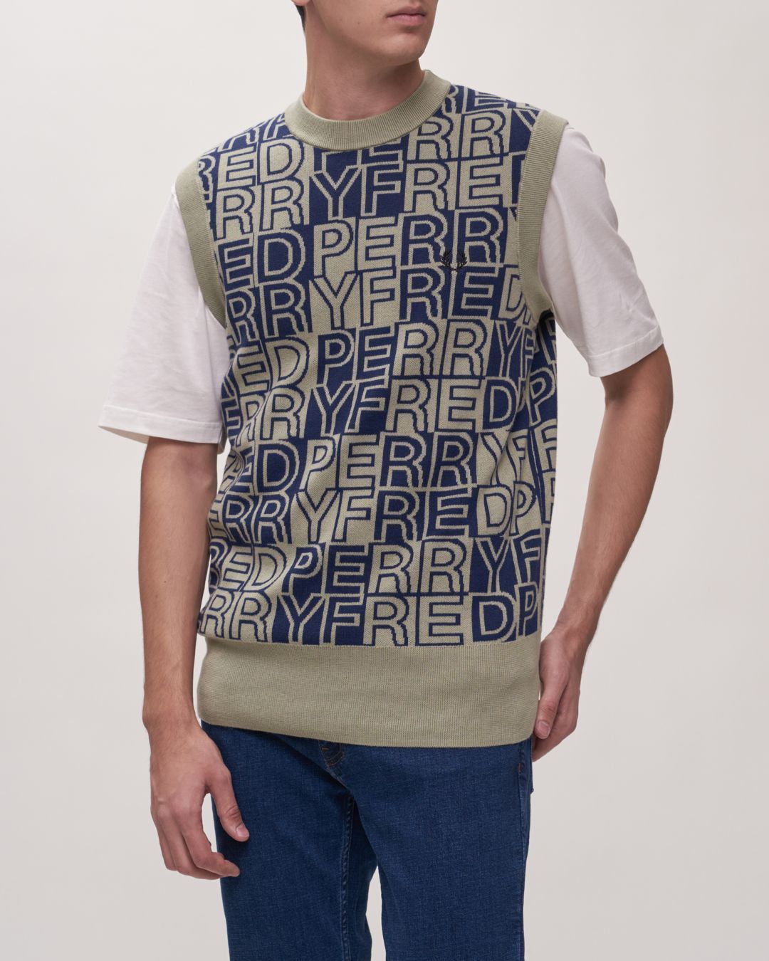 Купить Жилет FRED PERRY