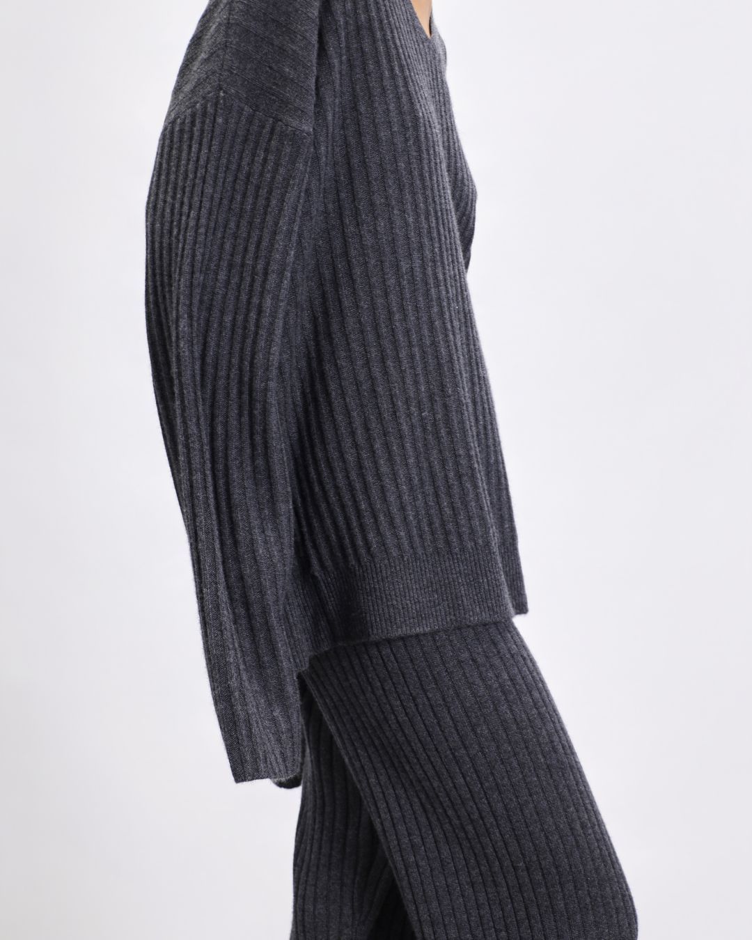 Купить Джемпер PERVERT