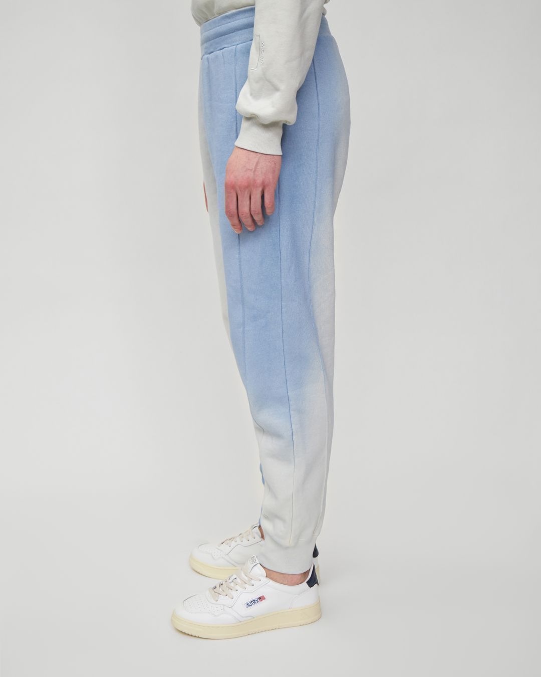 Купить Брюки A COLD WALL