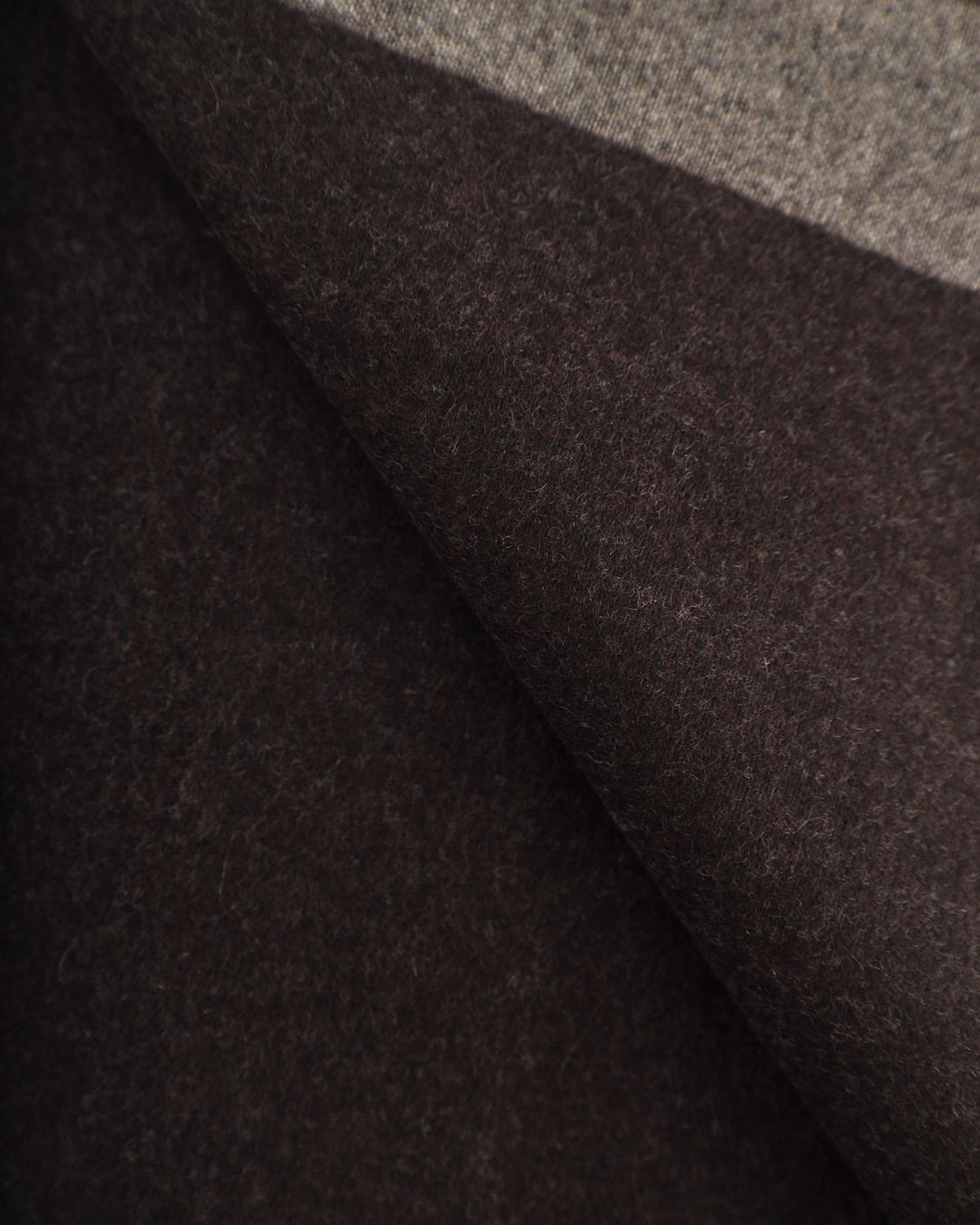 Купить Шарф CORNELIANI