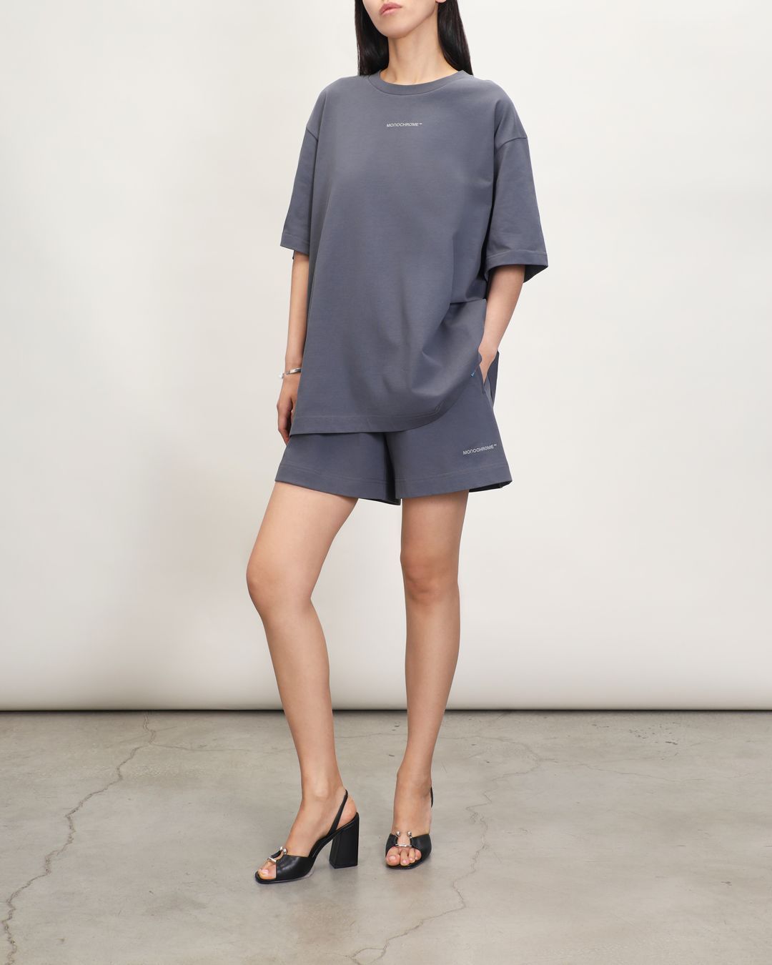 Купить Шорты MONOCHROME