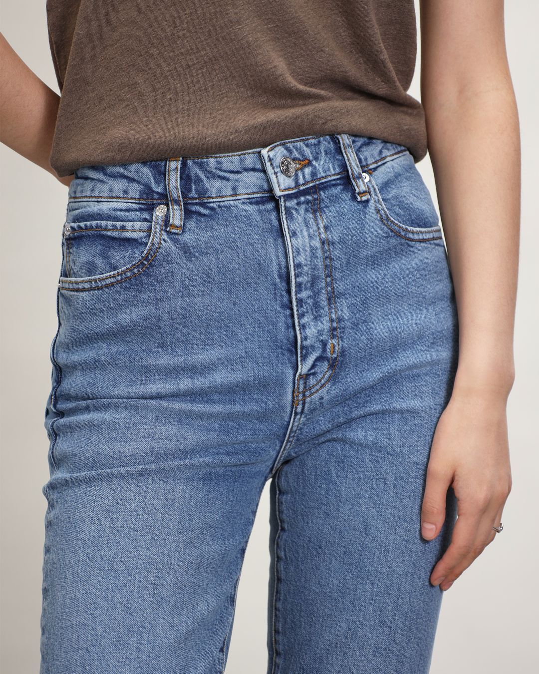 Купить Джинсы FRAME