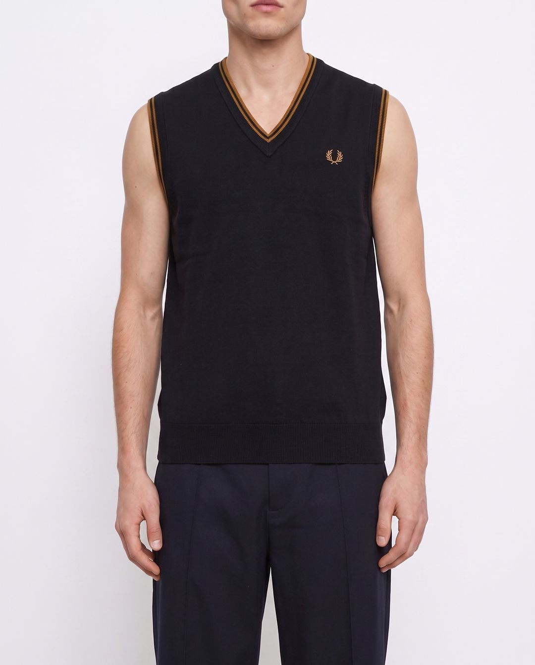 Купить Жилет FRED PERRY