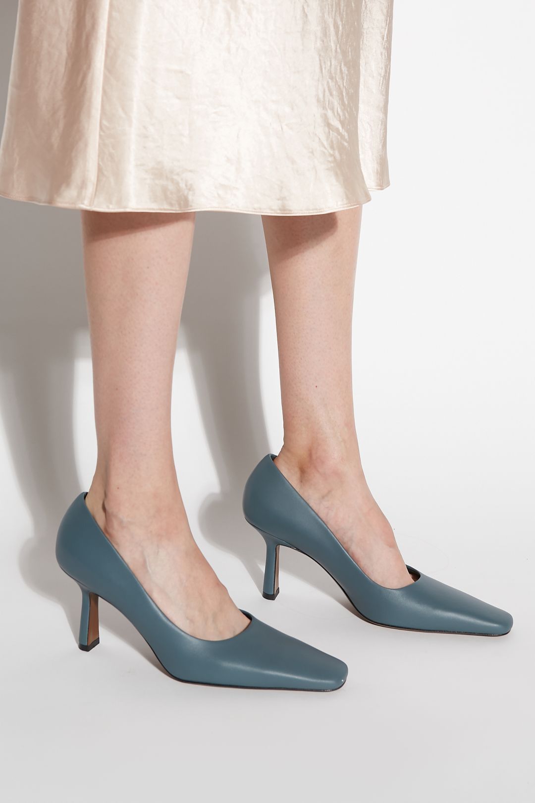 Купить Туфли NEOUS