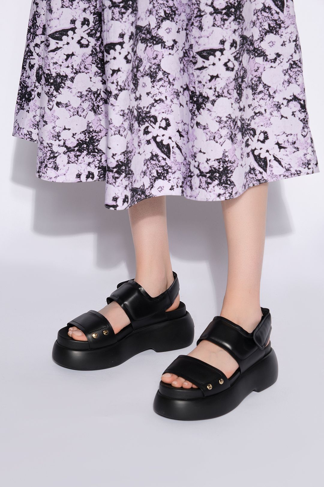 Купить Сандалии AGL