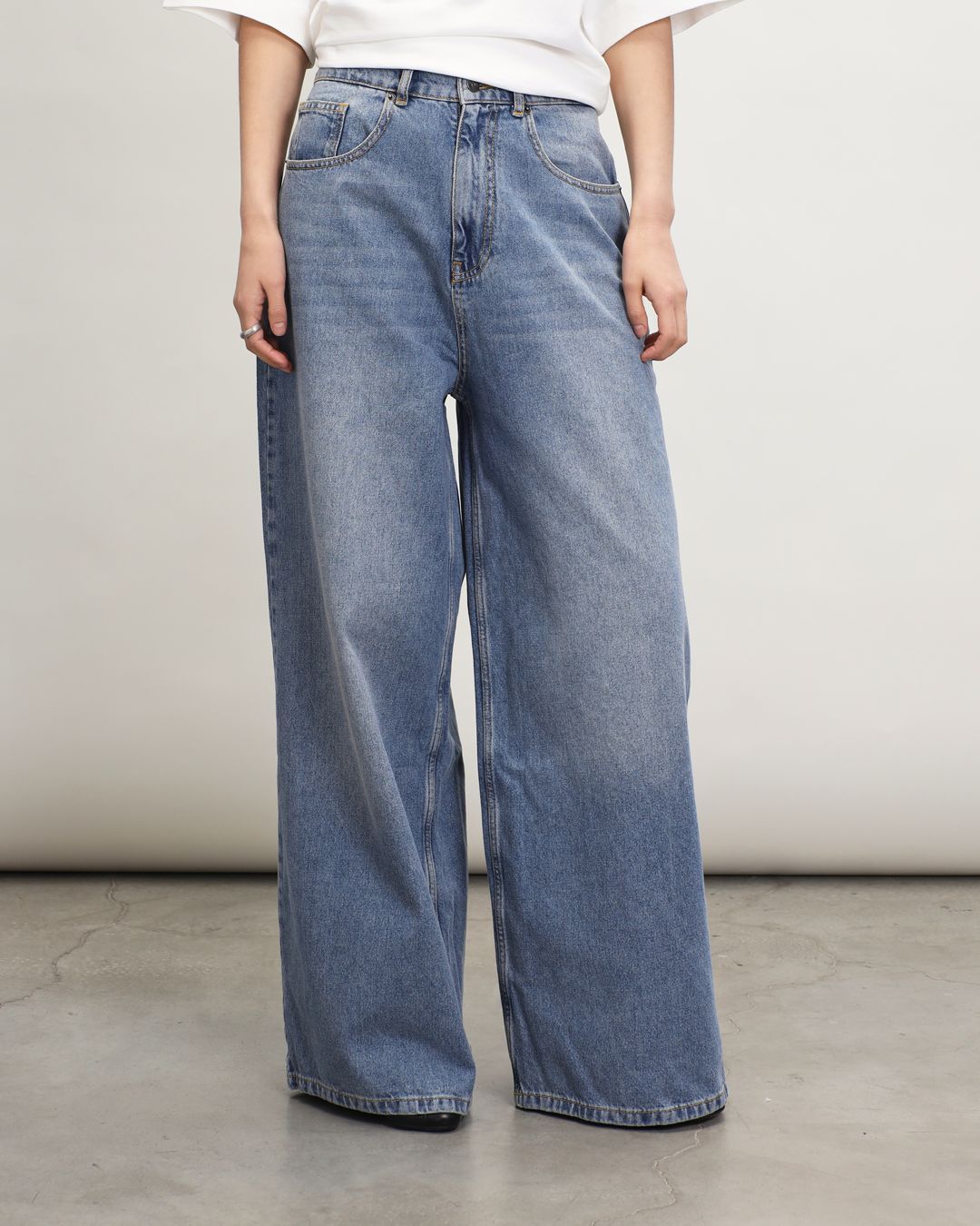 Купить Джинсы USHATAVA