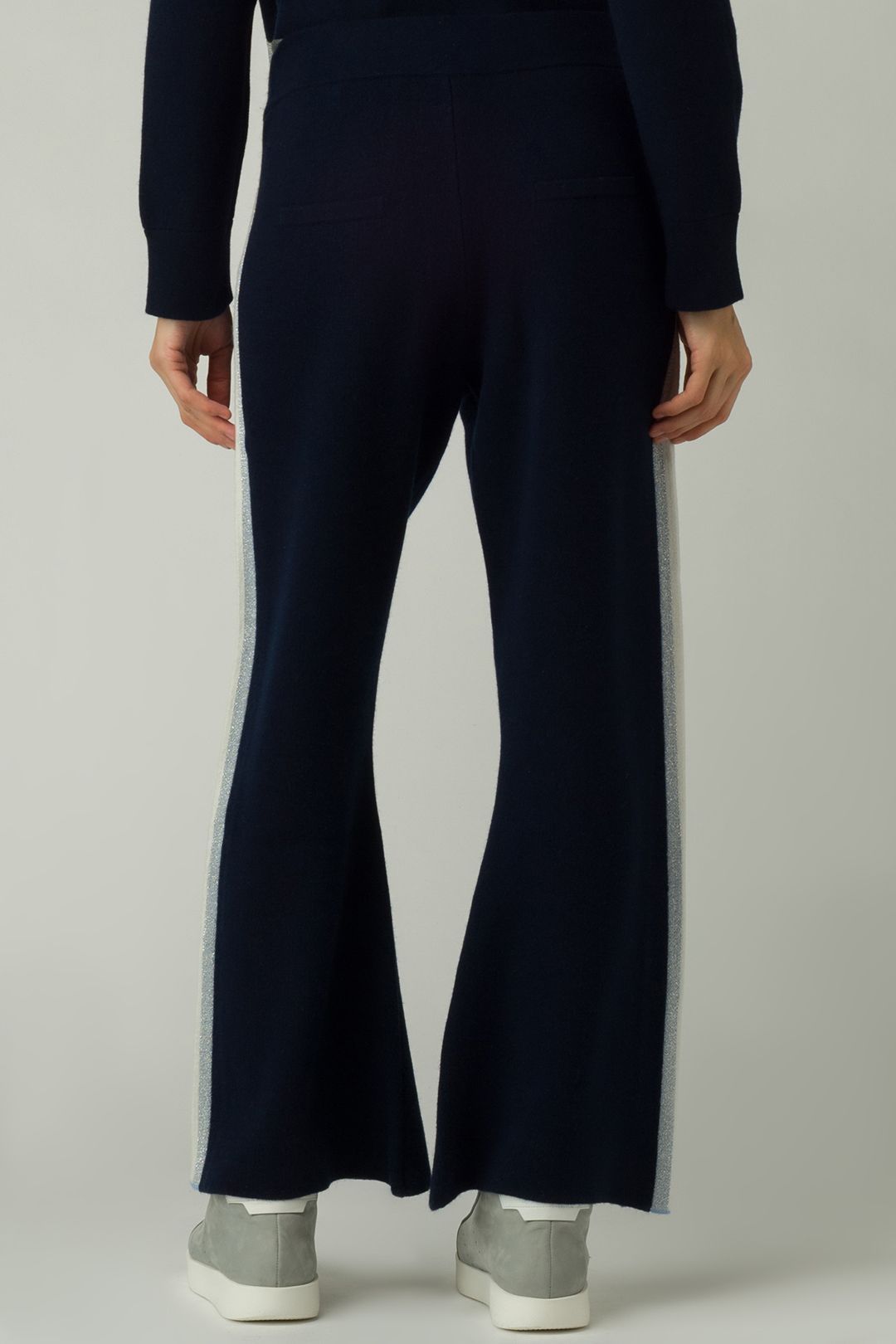 Купить Брюки MAXMOI