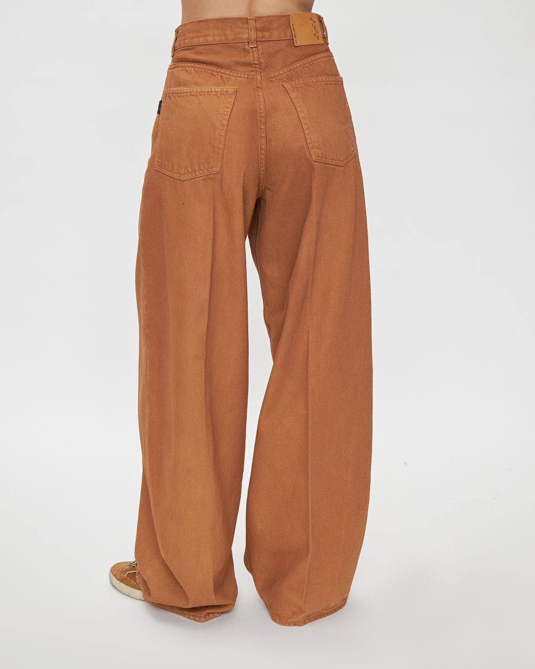 Купить Джинсы HAIKURE