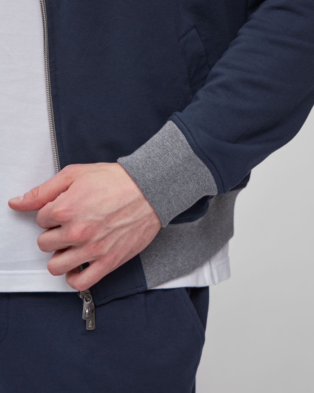 Купить Кардиган CAPOBIANCO