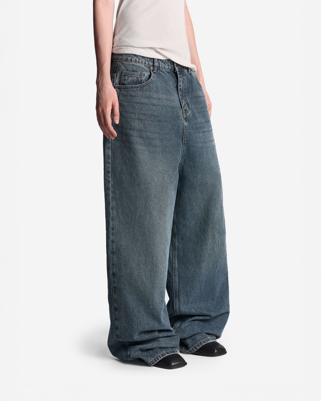 Купить Джинсы USHATAVA