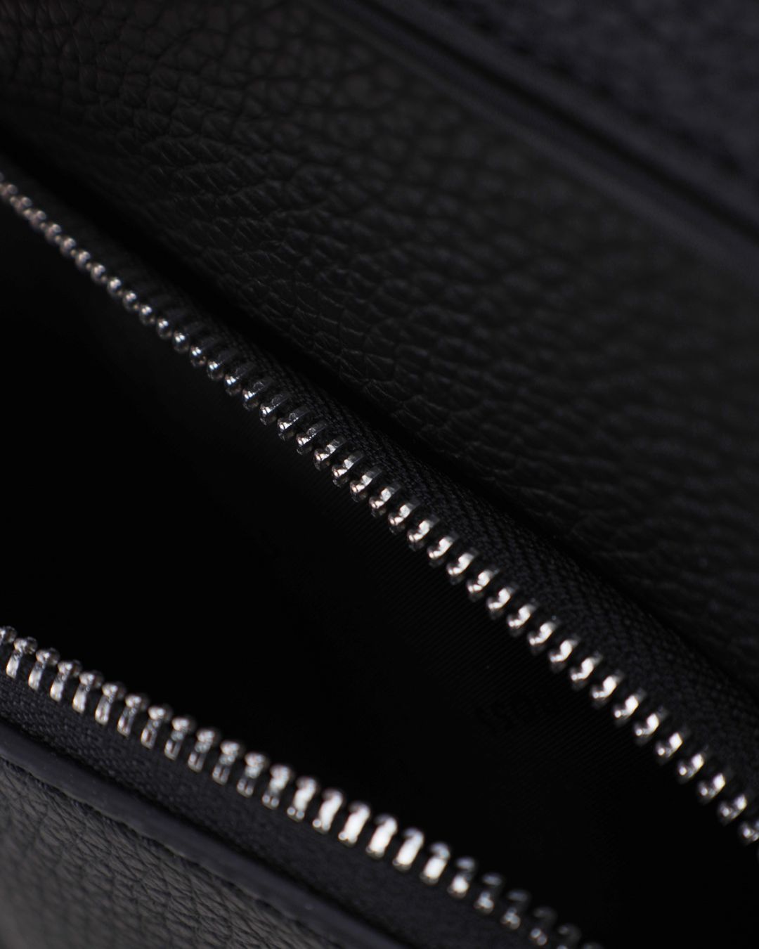 Купить Сумка HUGO BOSS