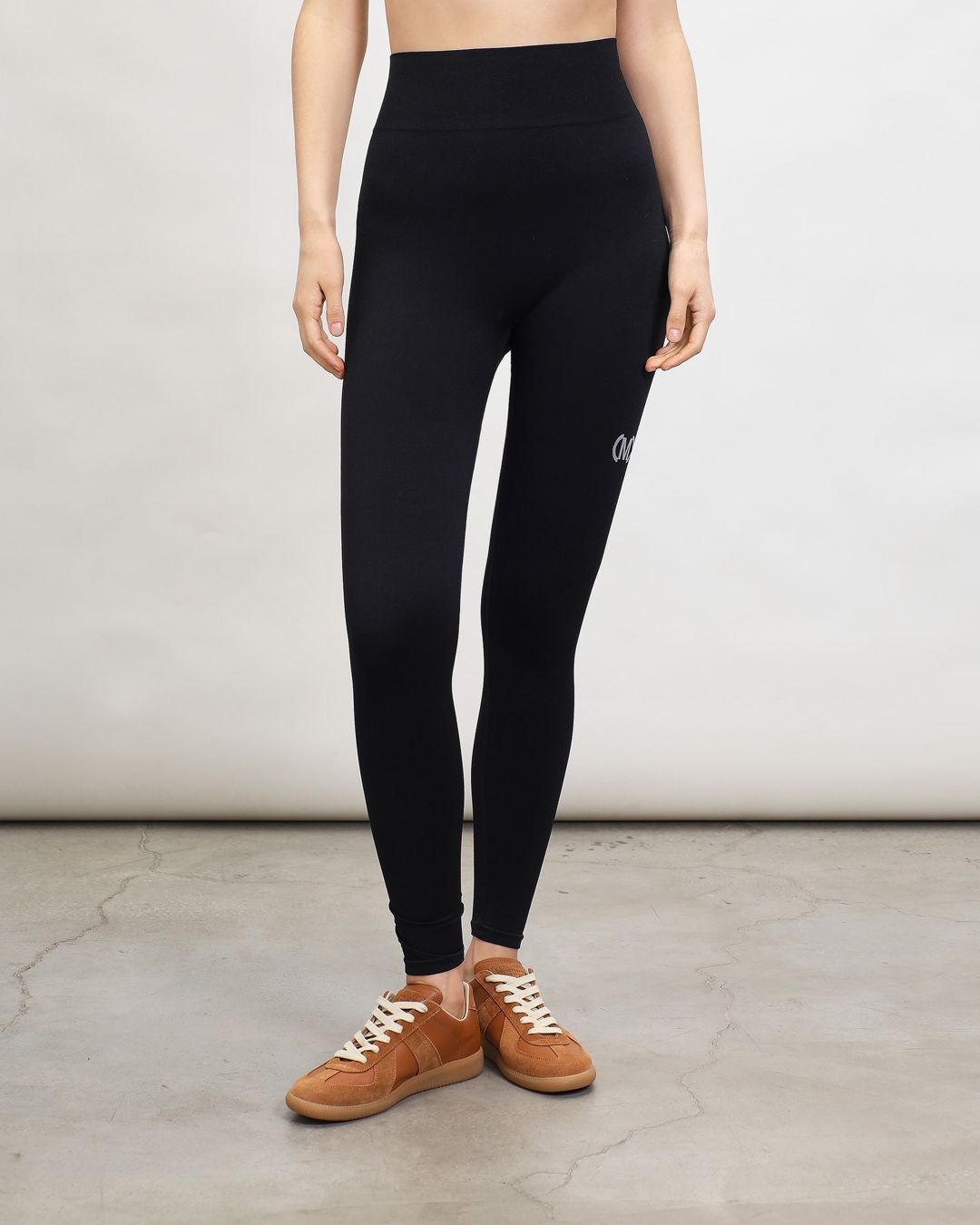 Купить Леггинсы MONOCHROME