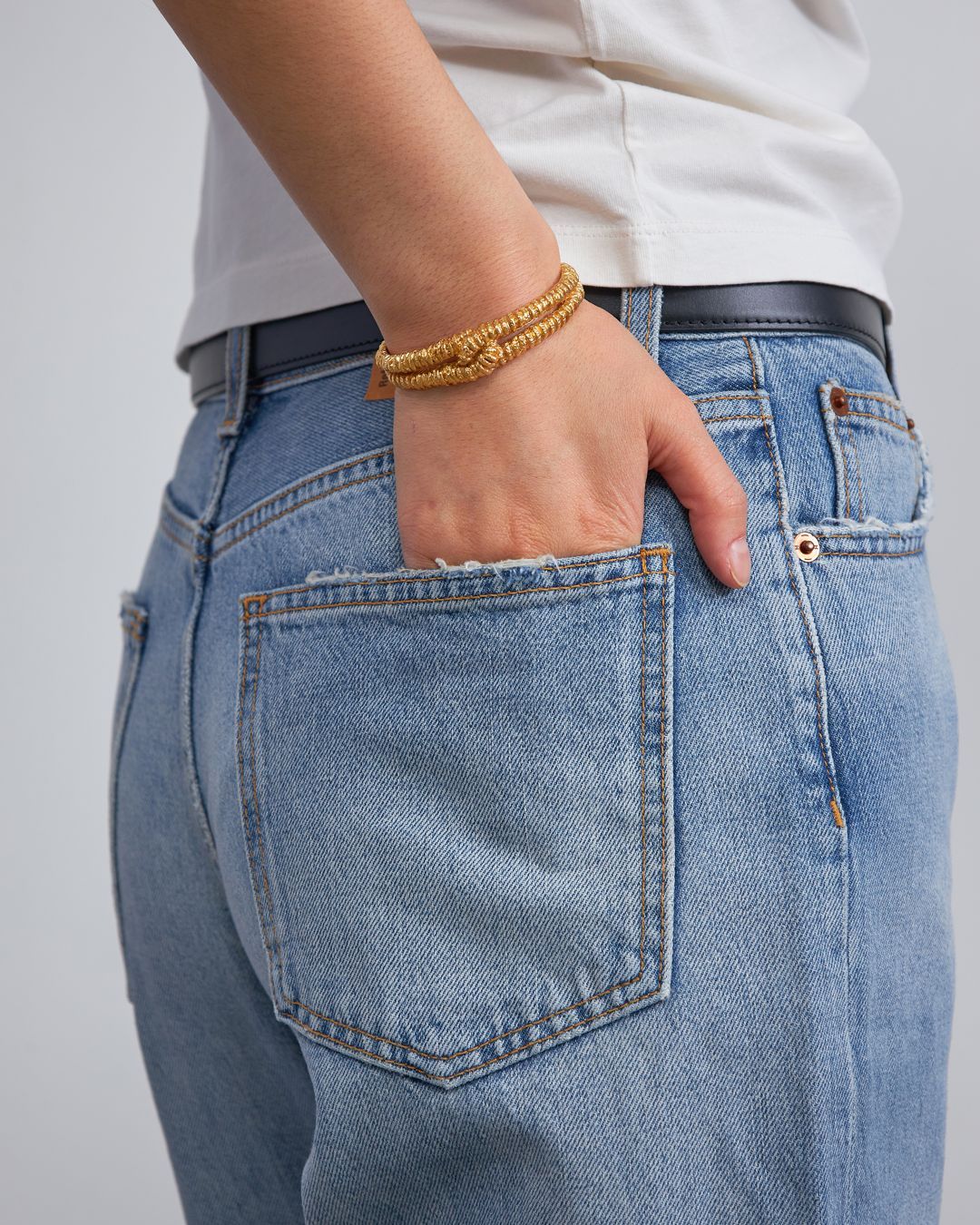 Купить Джинсы HAIKURE