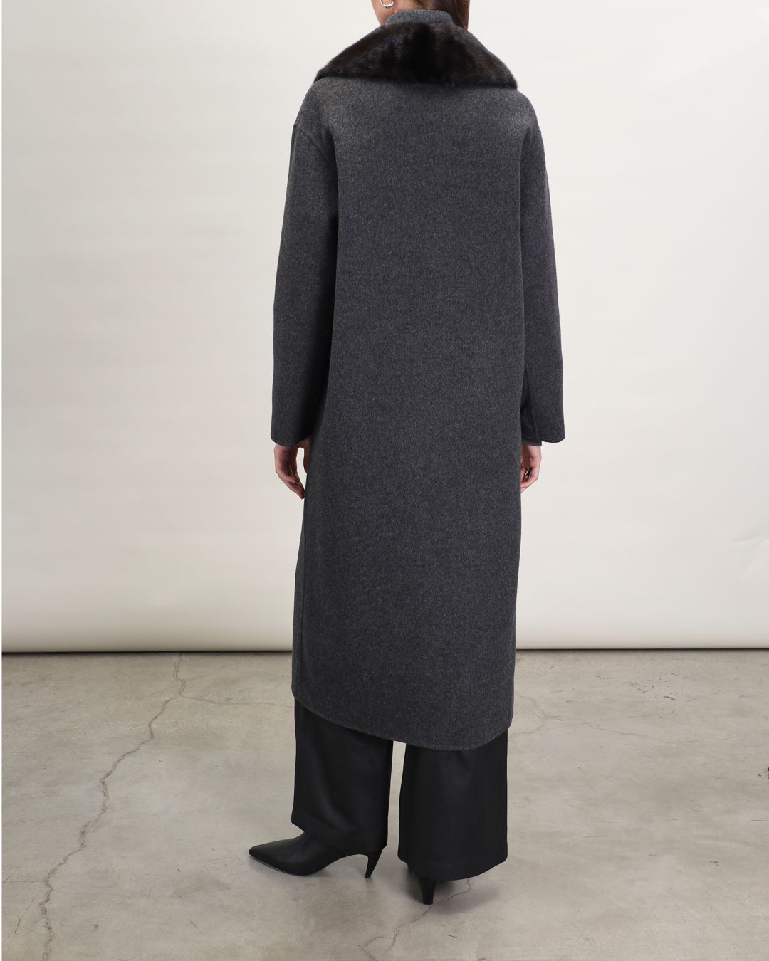 Купить Пальто YVES SALOMON