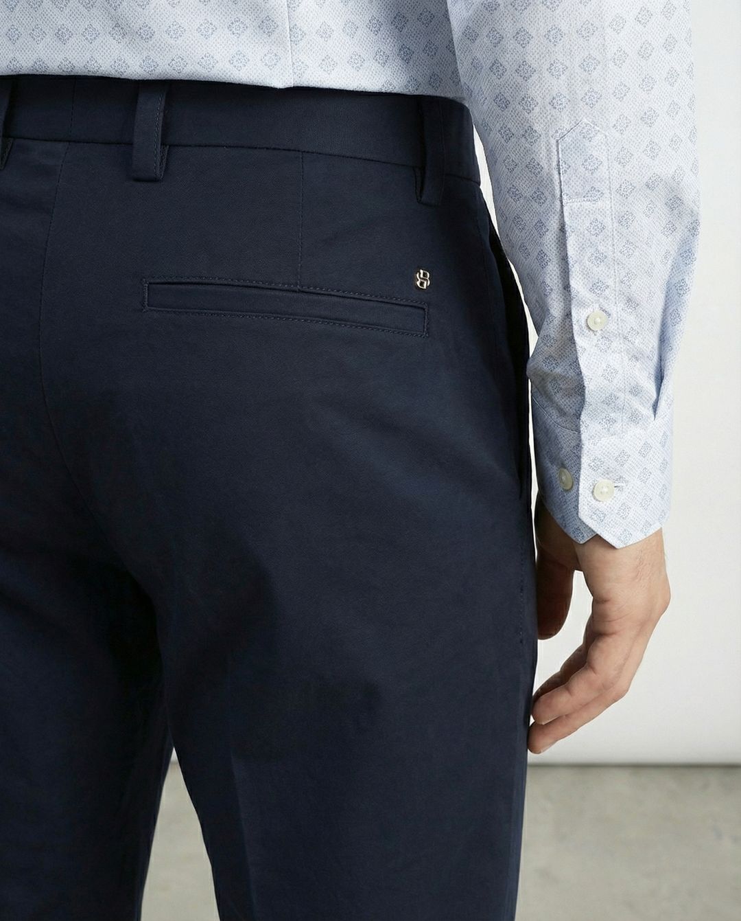 Купить Брюки HUGO BOSS