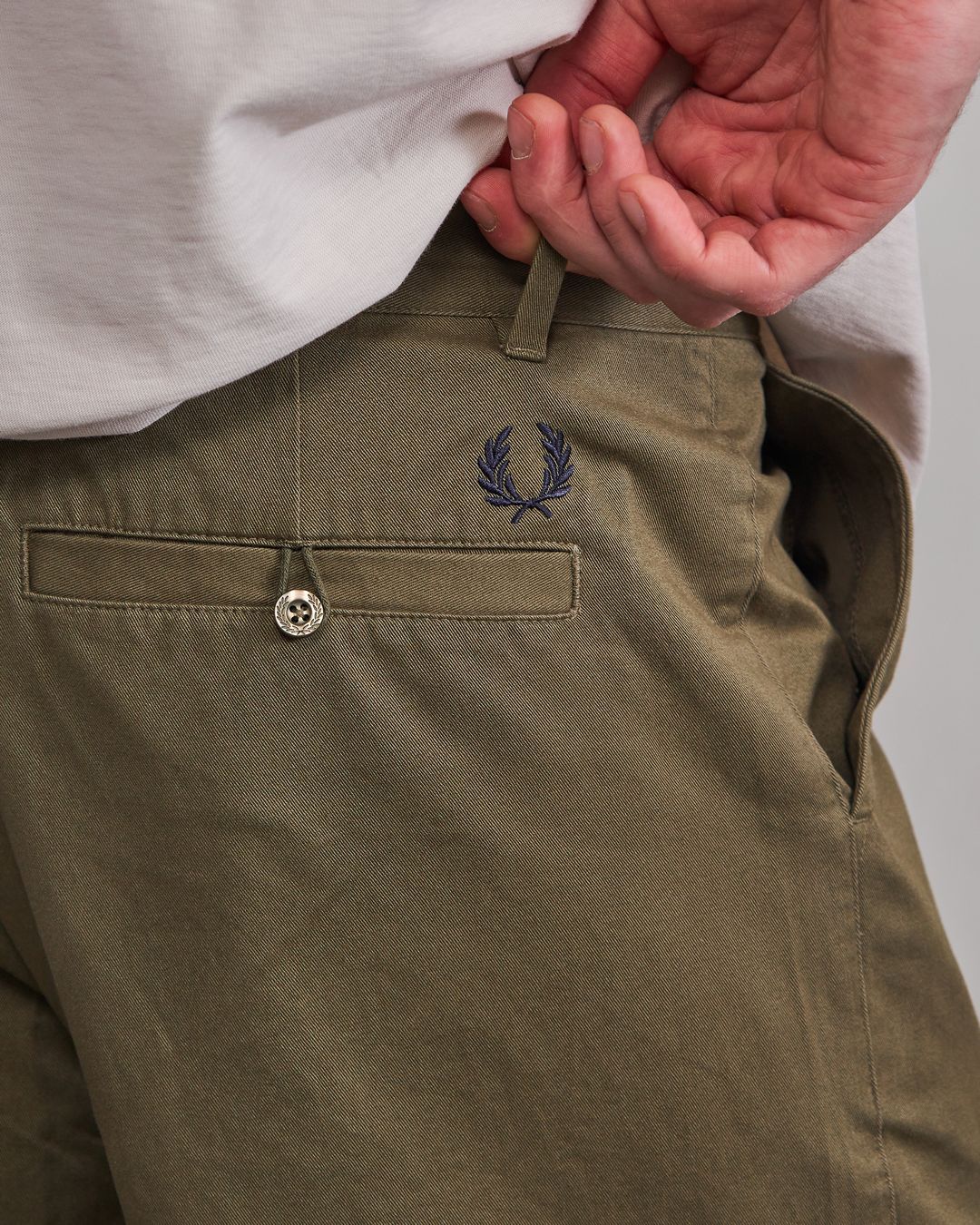 Купить Брюки FRED PERRY