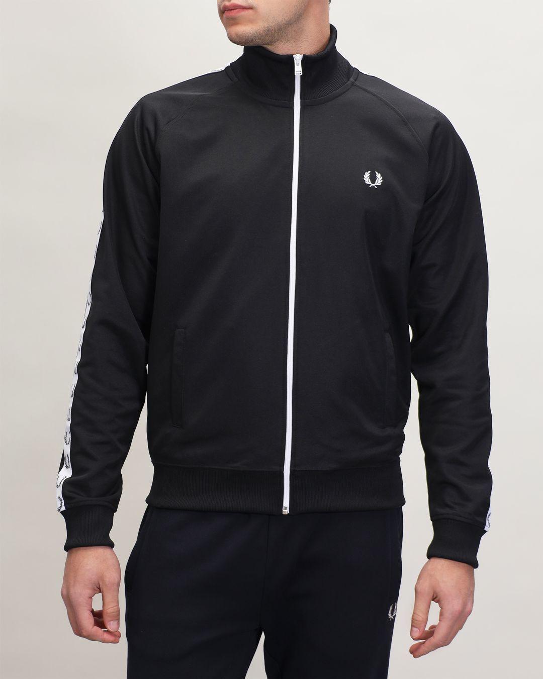 Купить Кардиган FRED PERRY