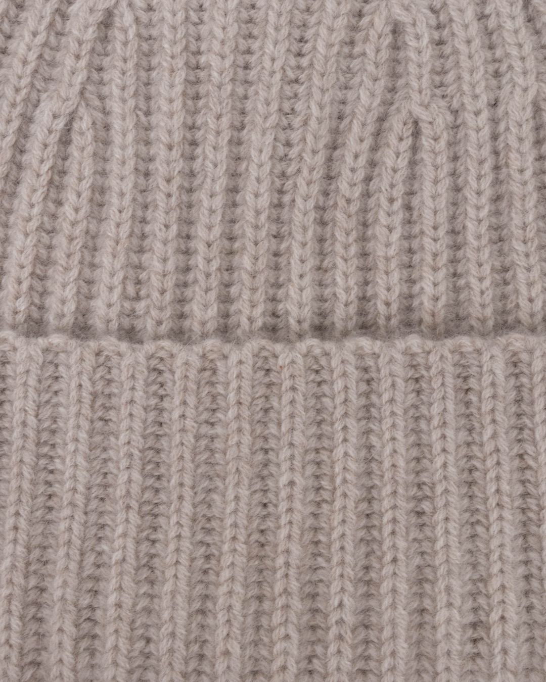 Купить Шапка LISA YANG