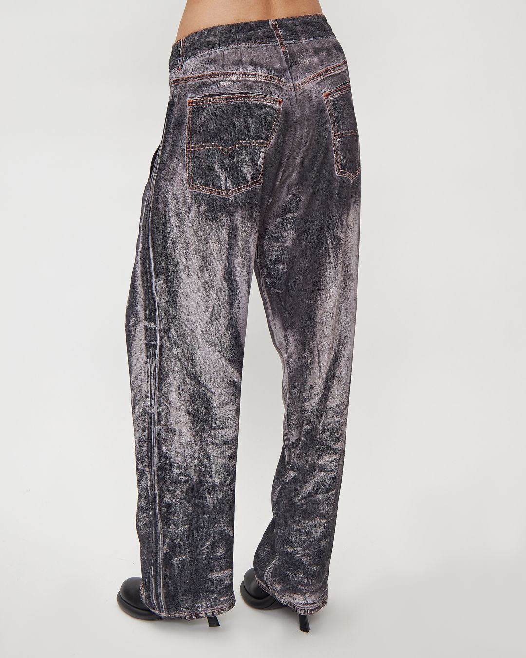 Купить Брюки DIESEL