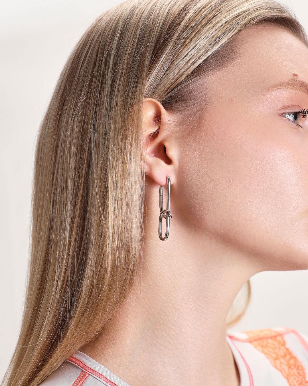 Купить Моносерьга AVGVST