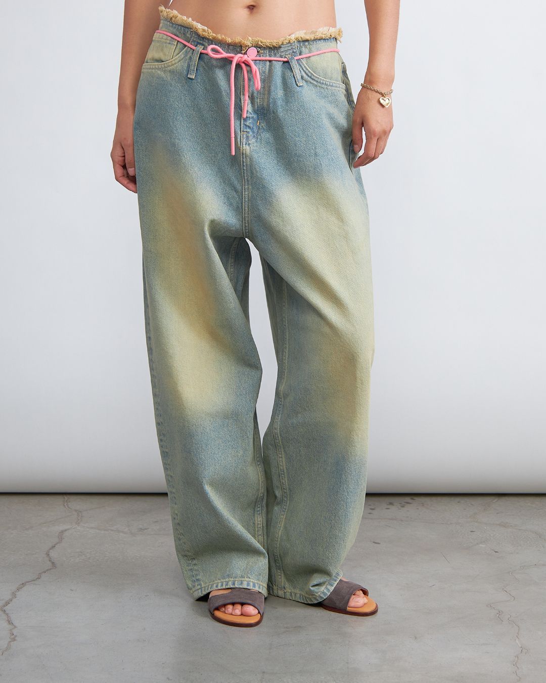 Купить Джинсы MONOCHROME