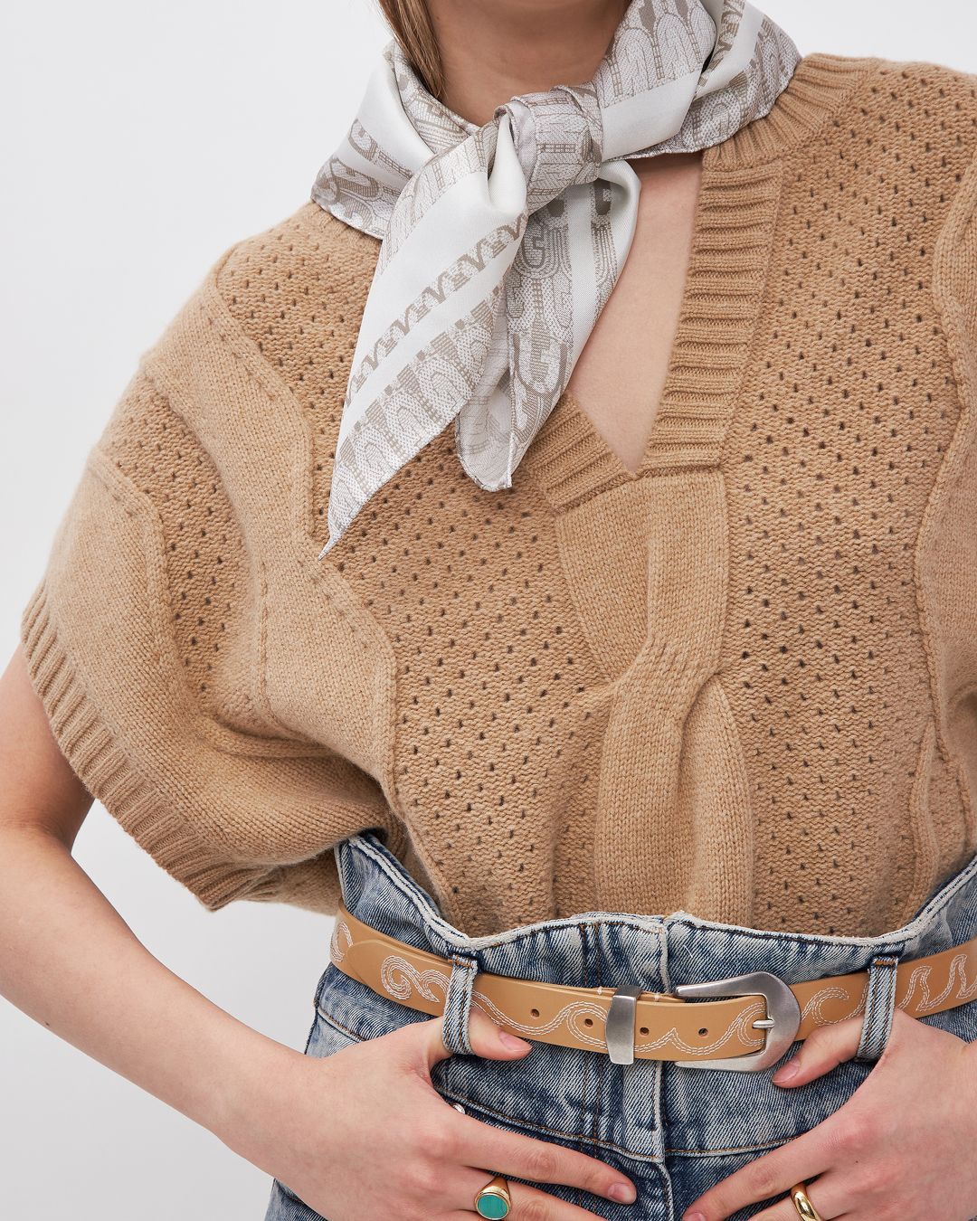 Купить Платок FURLA